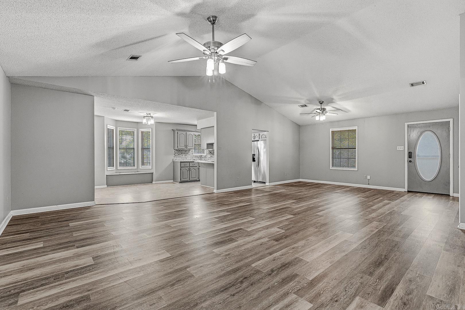 902 Live Oak Circle Jonesboro, AR 72401