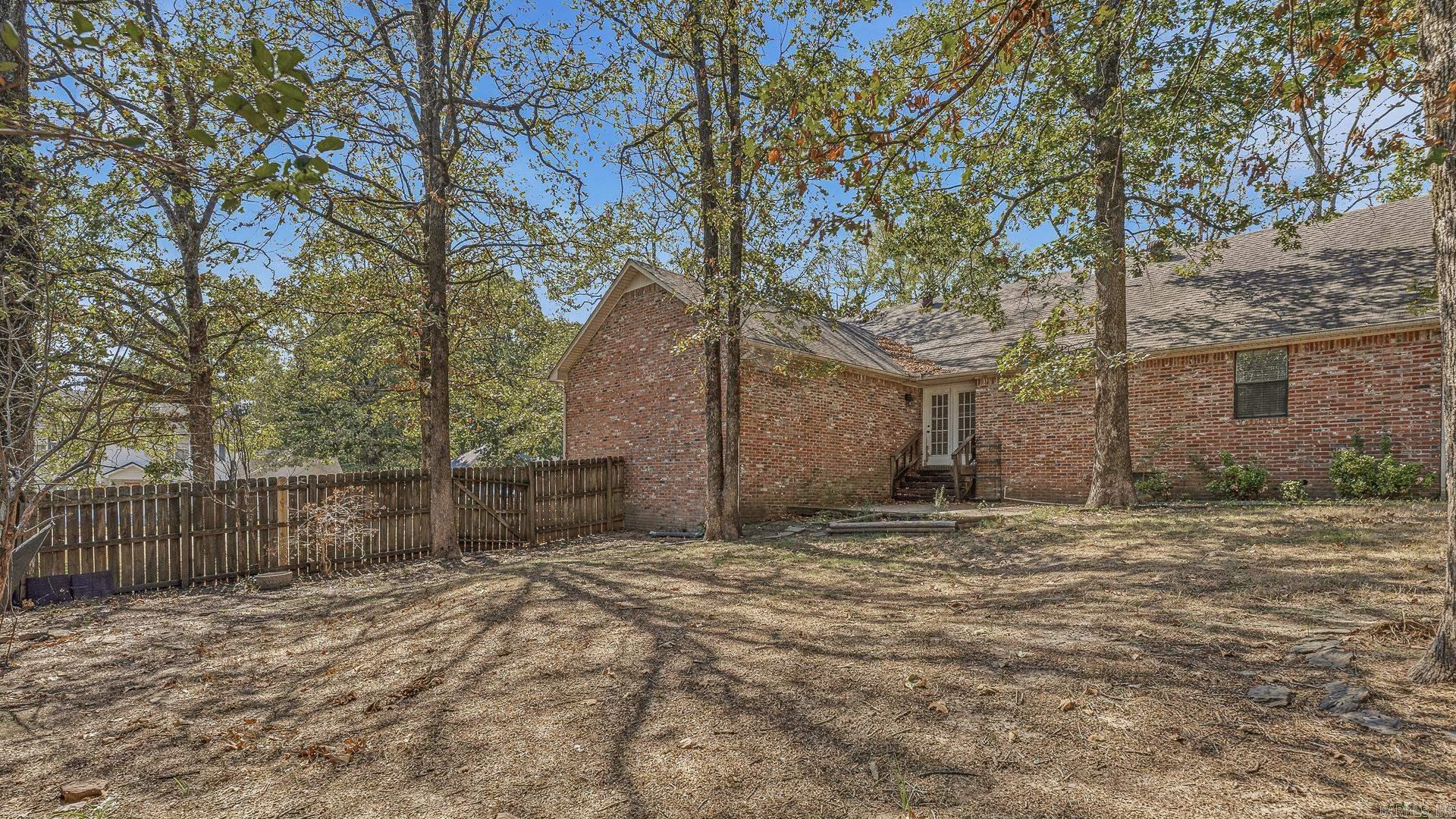 902 Live Oak Circle Jonesboro, AR 72401