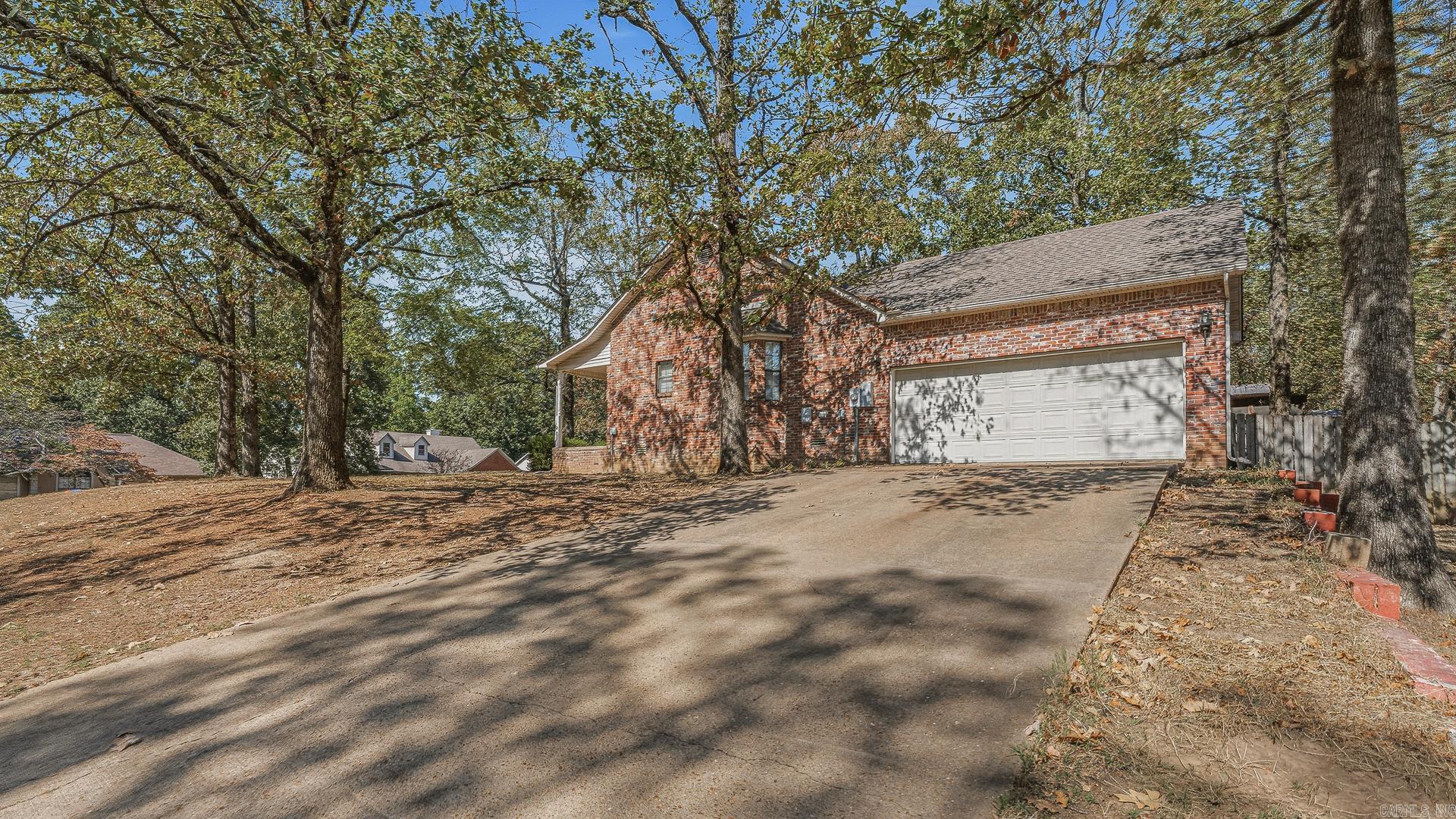 902 Live Oak Circle Jonesboro, AR 72401