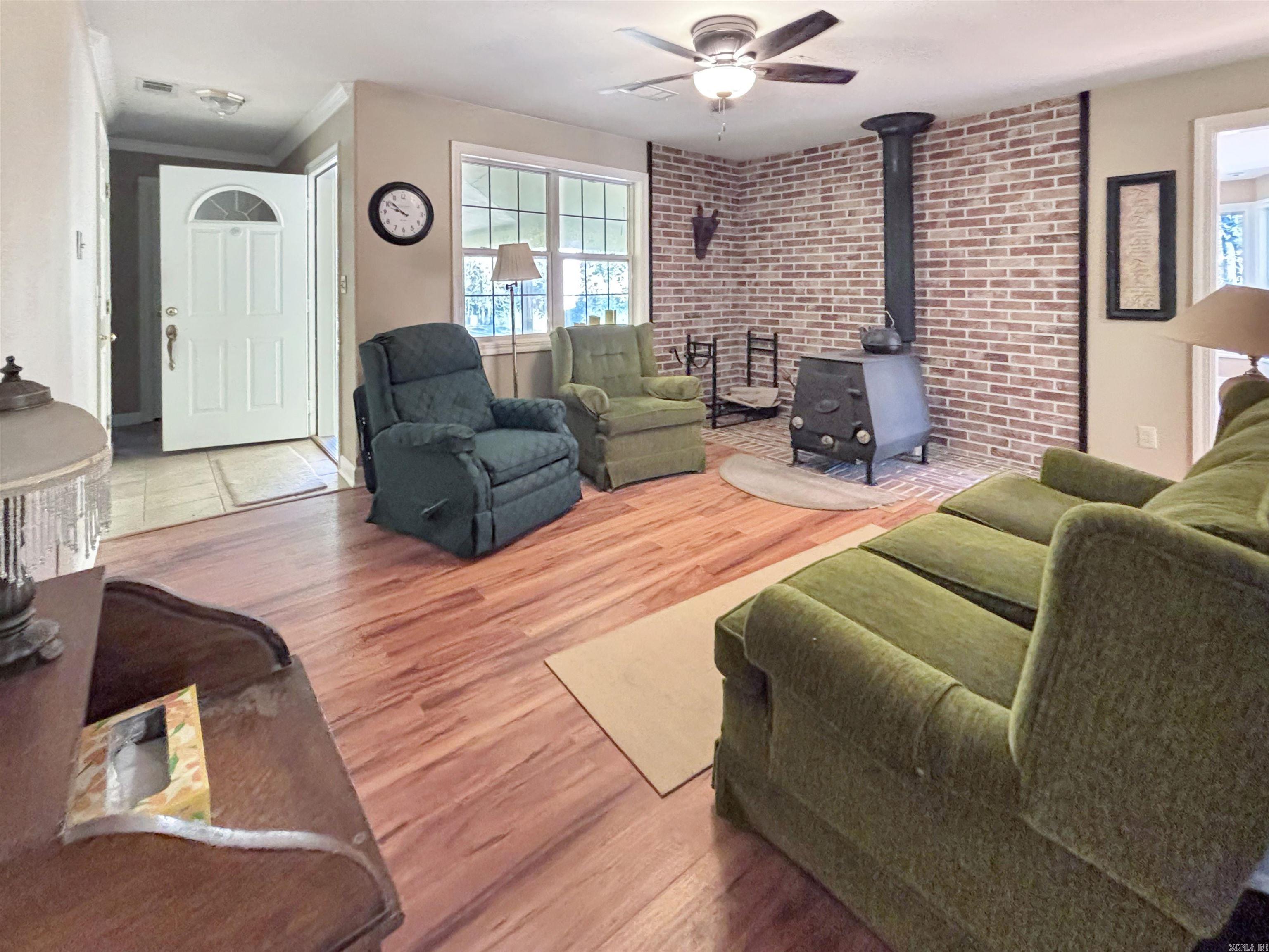 232 Dearmon Trail Lonsdale, AR 72087
