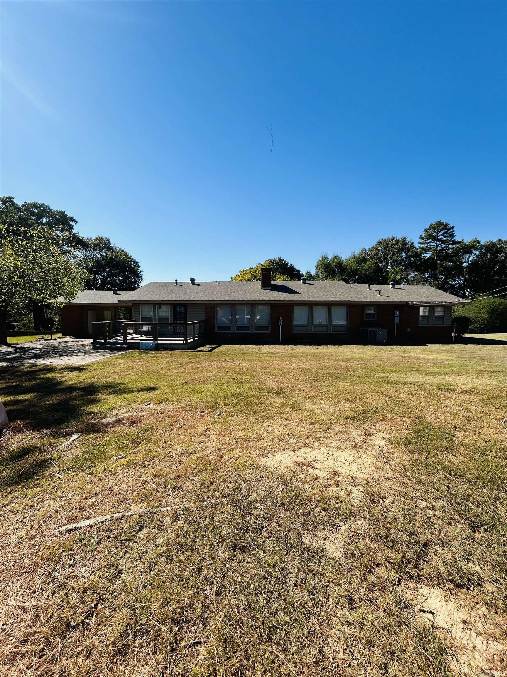 6416 N Highway 1 Colt, AR 72436