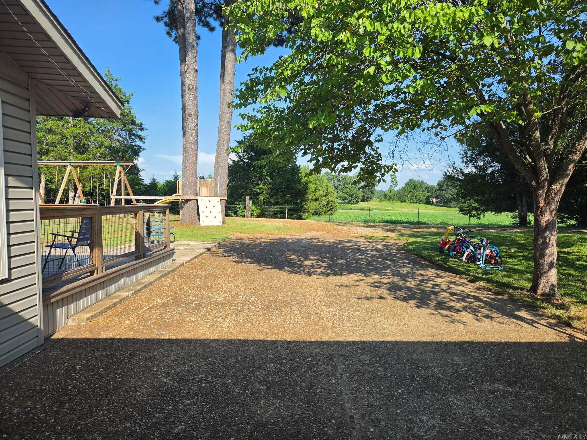 6416 N Highway 1 Colt, AR 72436
