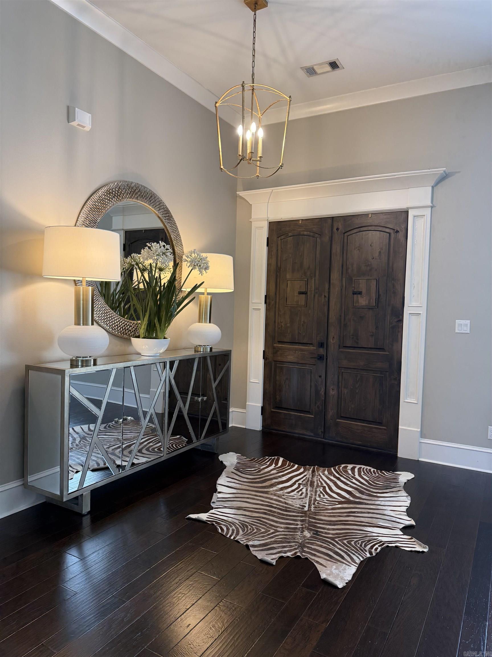 404 Ensbury Drive — photo 2