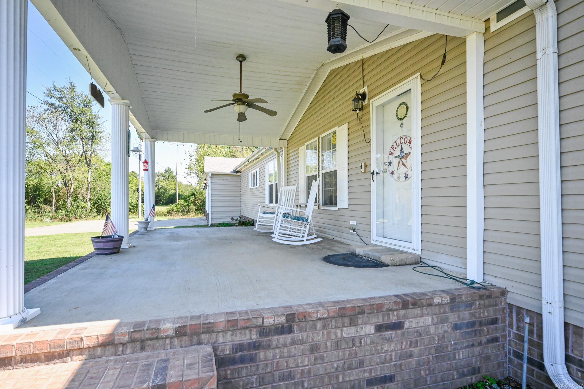 5027 Highway 270 Boles, AR 72926