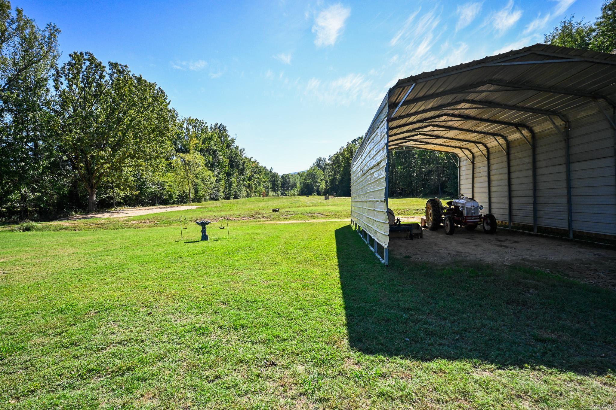 5027 Highway 270 Boles, AR 72926