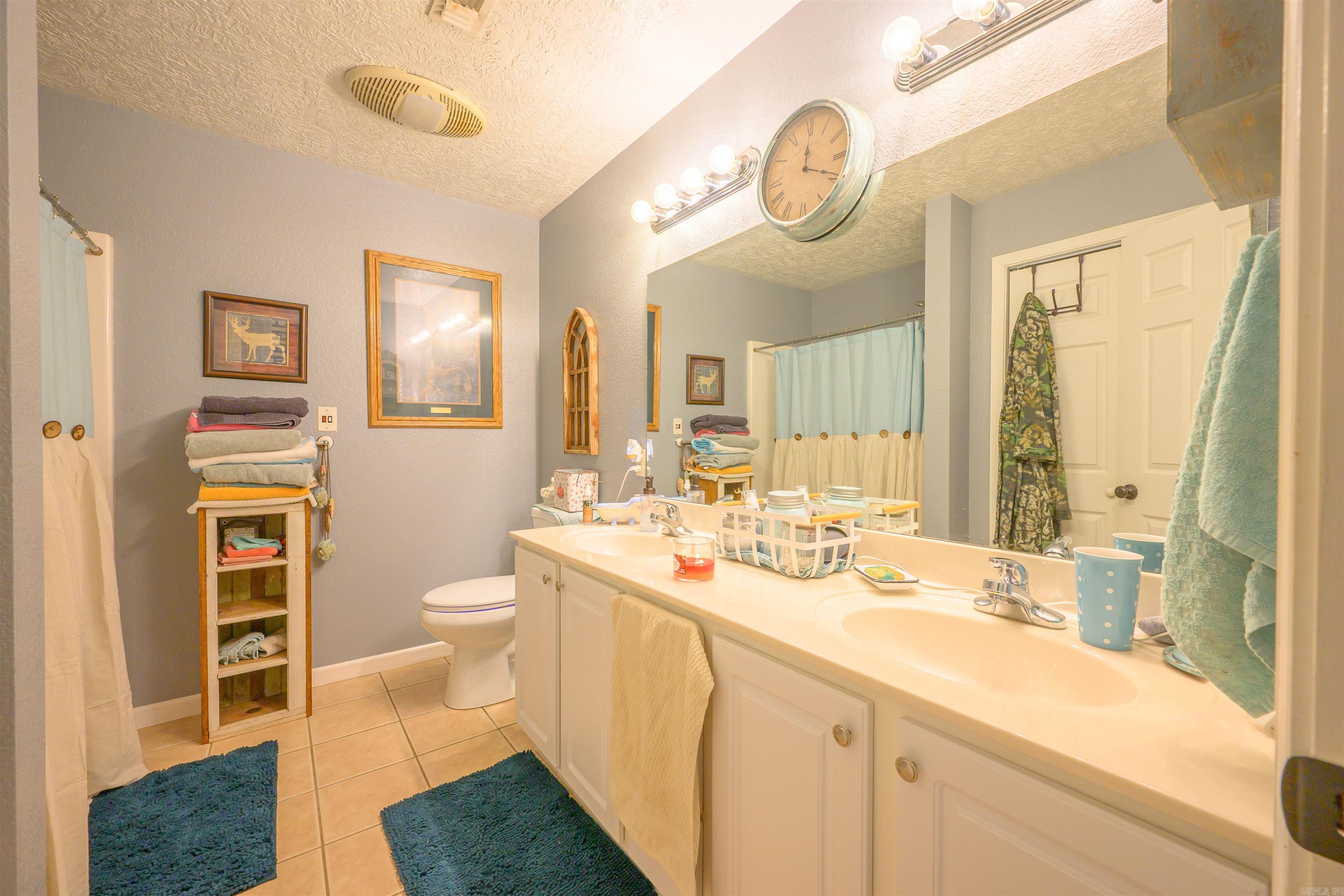 855 Bluff View Batesville, AR 72501-0000