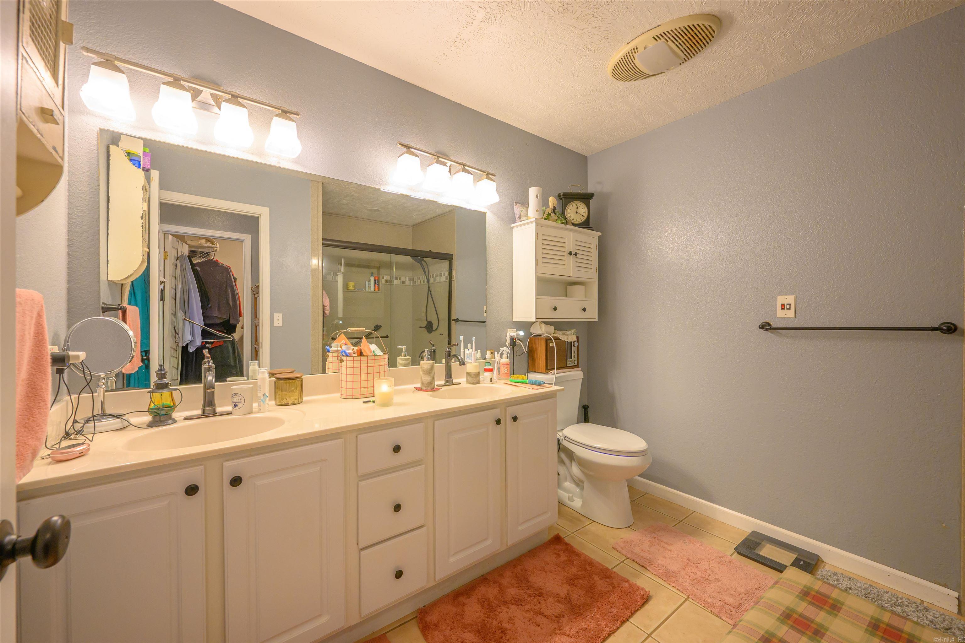 855 Bluff View Batesville, AR 72501-0000