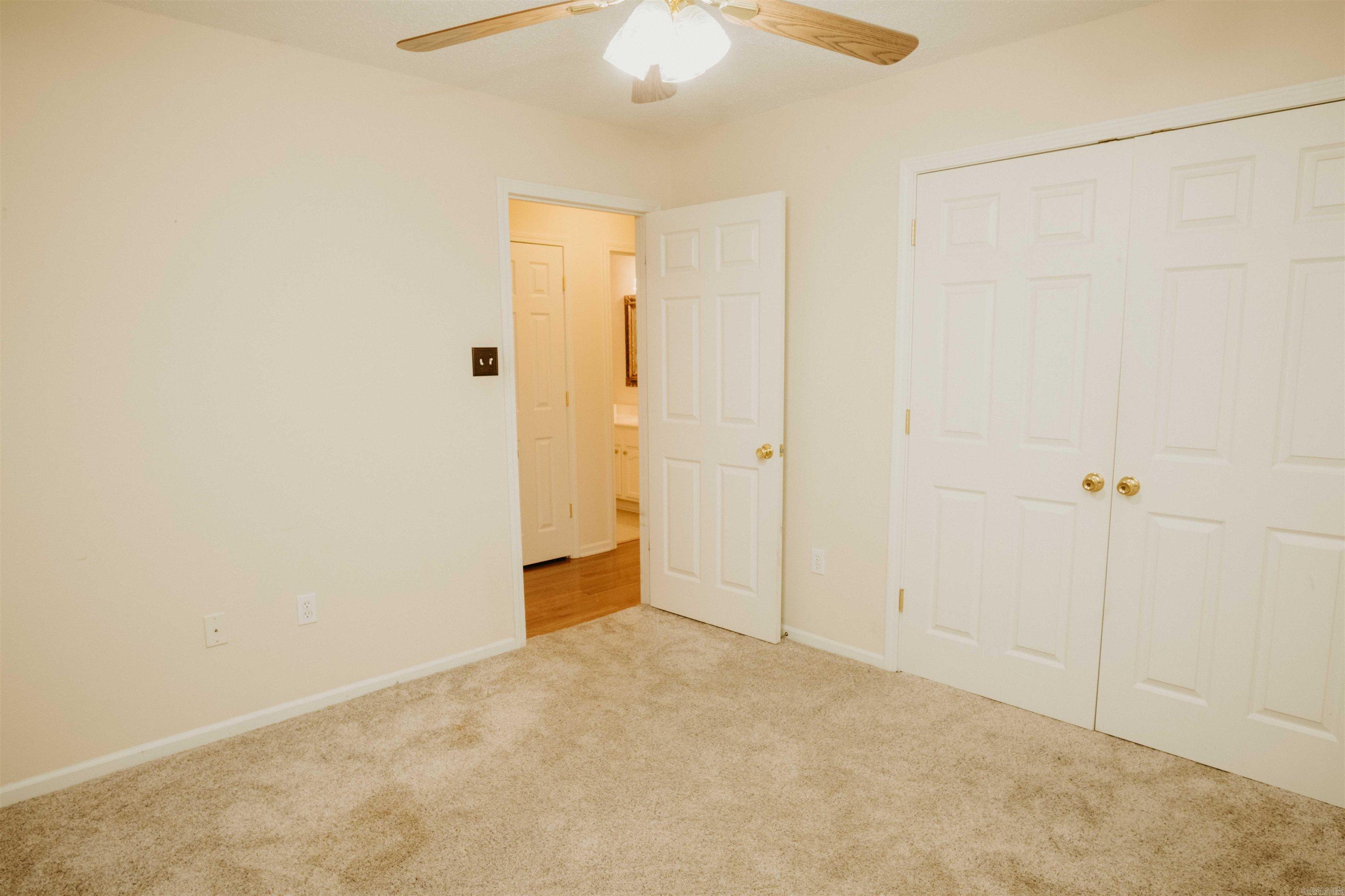2406 REDWOOD Benton, AR 72015-2509