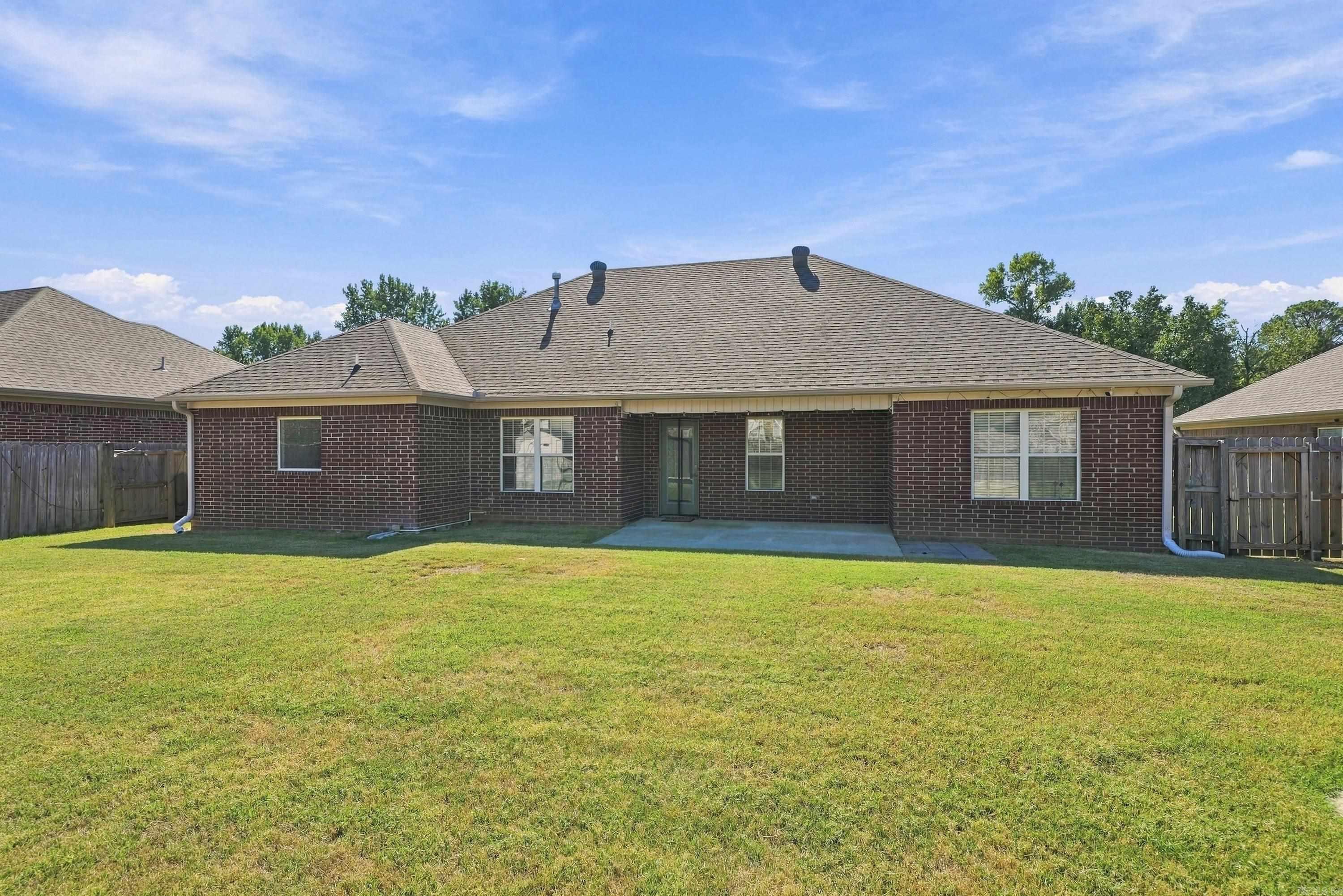 28 Berry Patch Drive Cabot, AR 72023