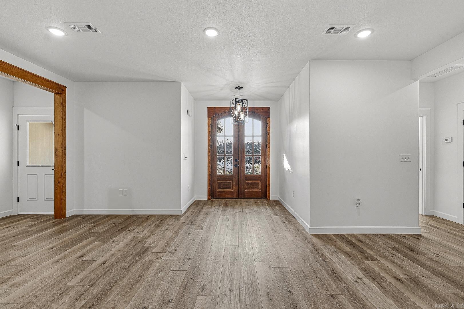 149 Nelson Circle Trumann, AR 72472
