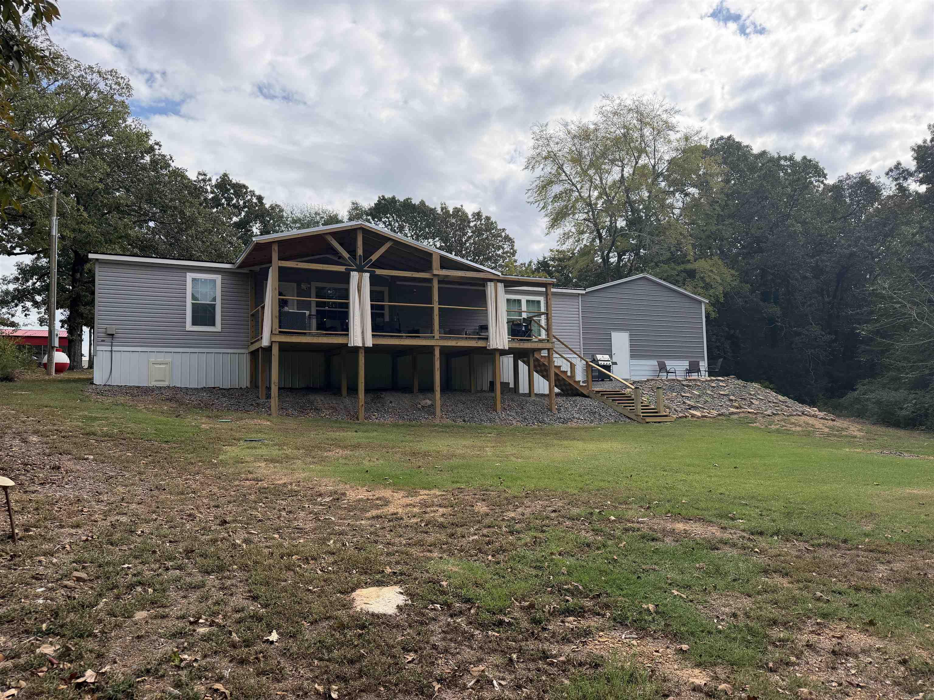 275 Narrows Dr. Greers Ferry, AR 72067