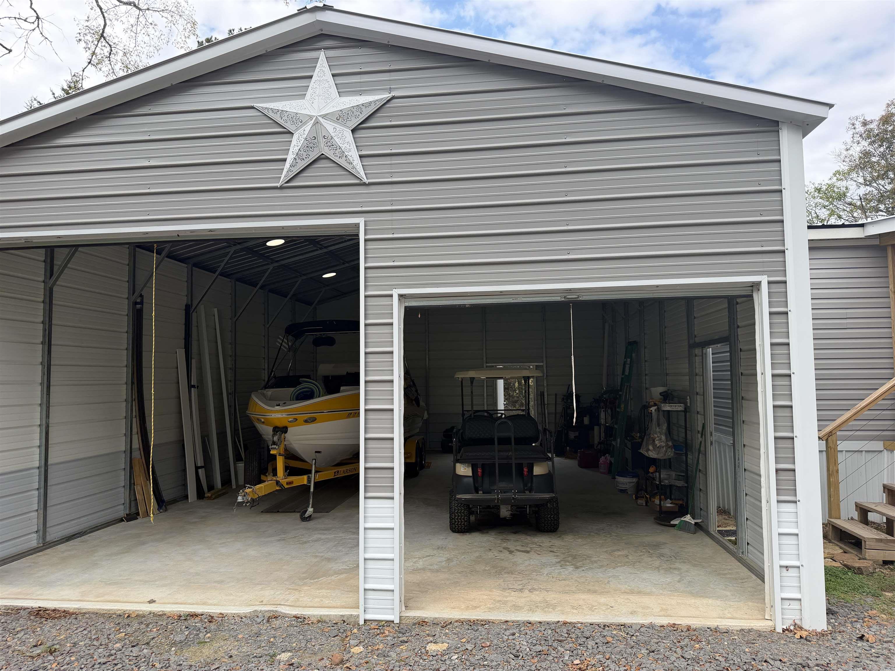 275 Narrows Dr. Greers Ferry, AR 72067