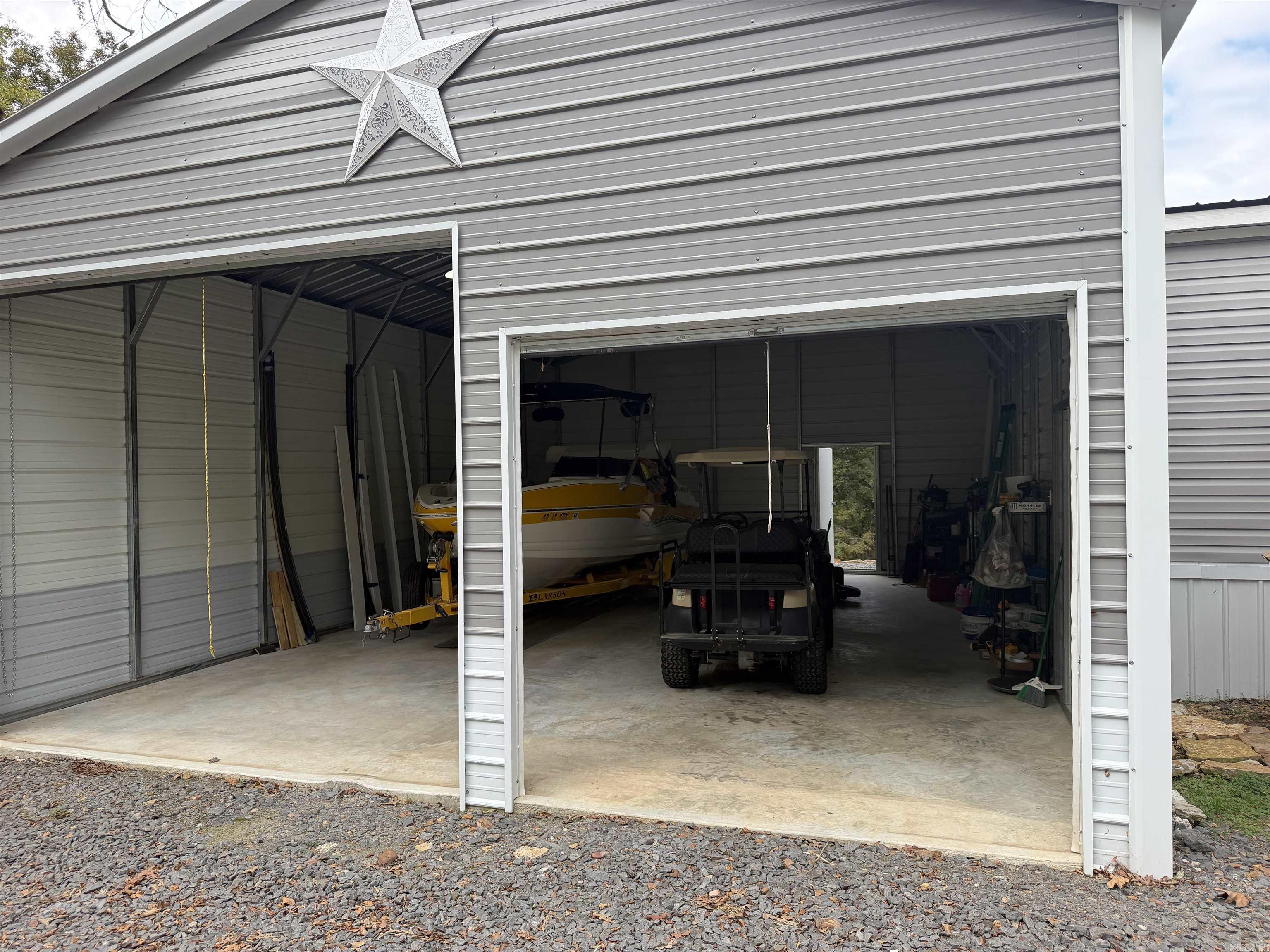 275 Narrows Dr. Greers Ferry, AR 72067