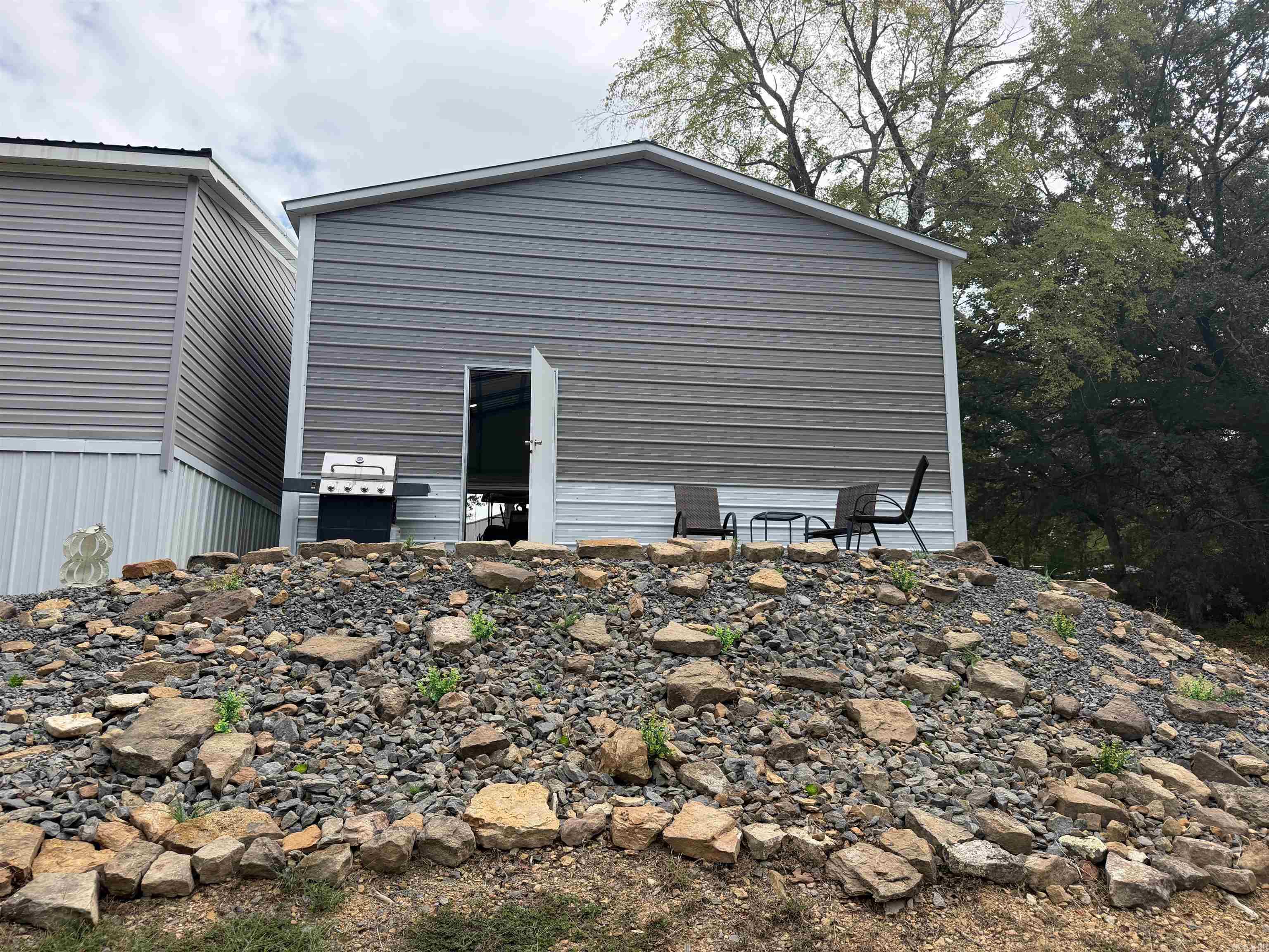 275 Narrows Dr. Greers Ferry, AR 72067