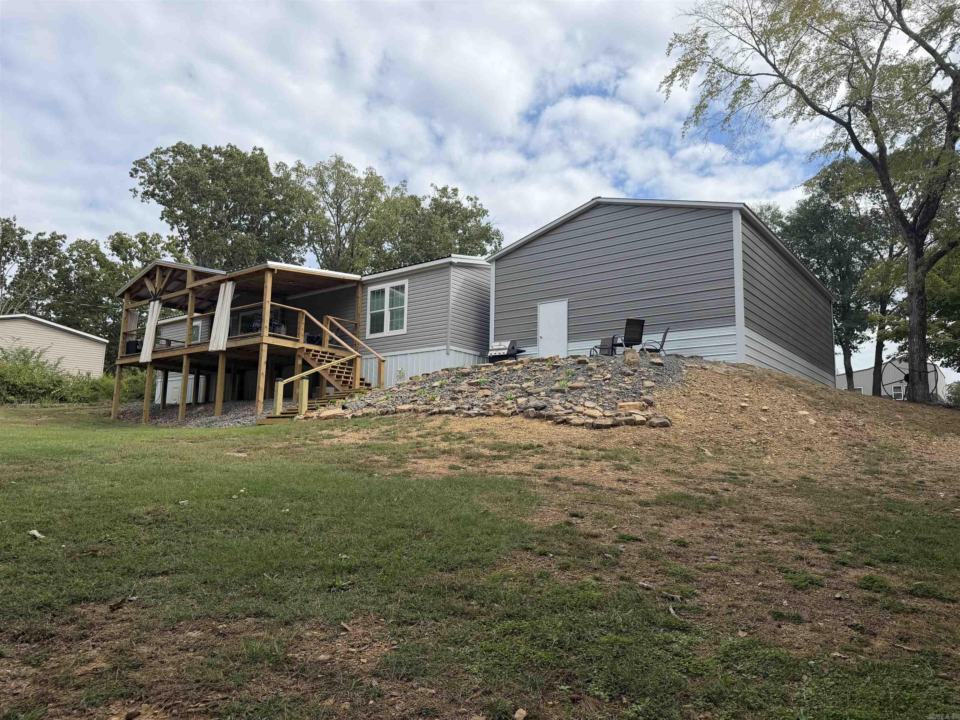 275 Narrows Dr. Greers Ferry, AR 72067