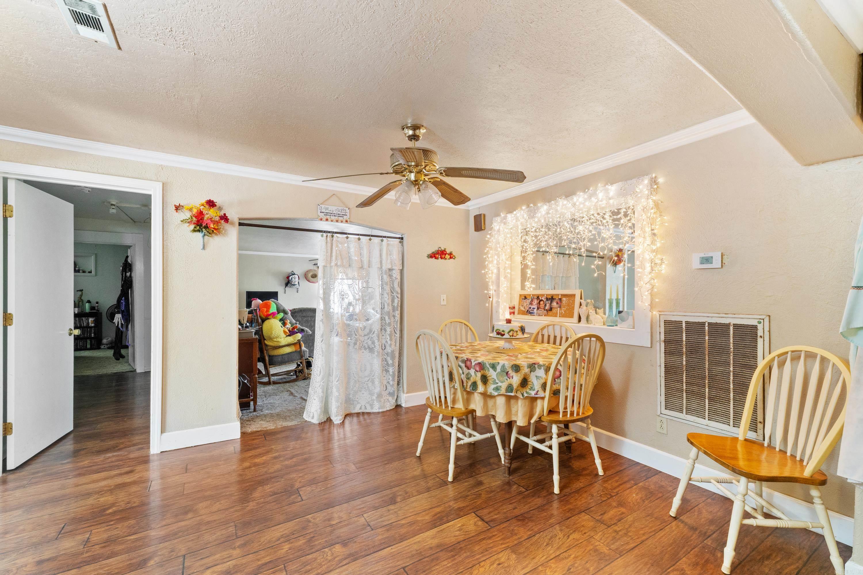 11235 Hwy 5 South Salesville, AR 72653