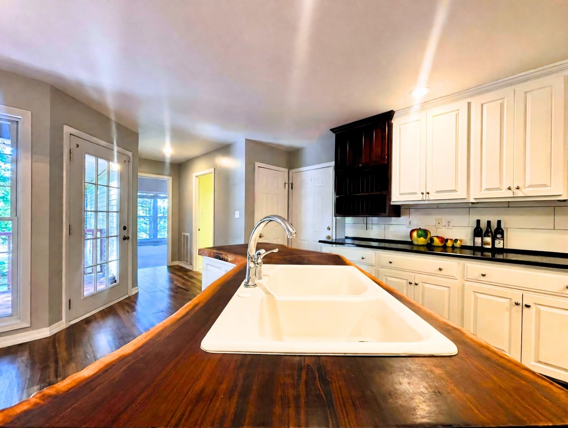 54 F Cherokee Road Cherokee Village, AR 72529