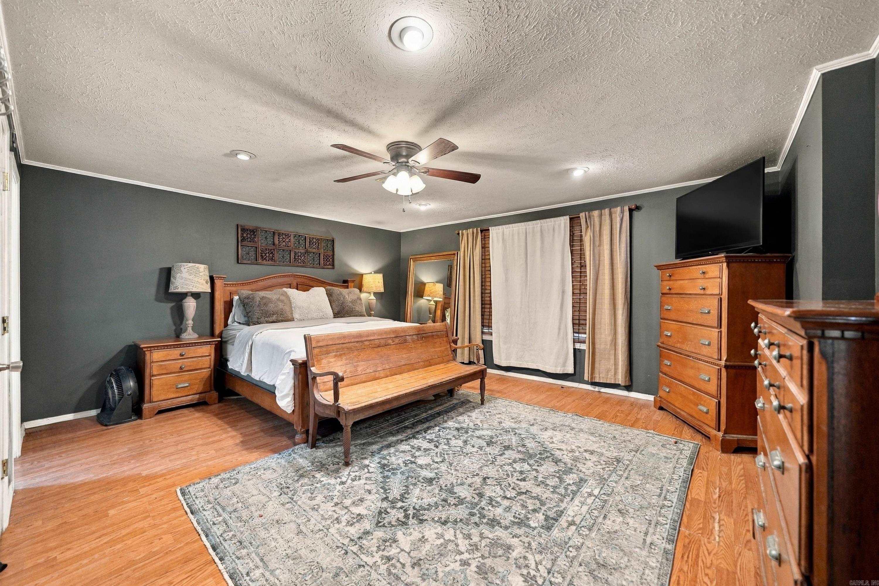 27 Pine Street Guy, AR 72061