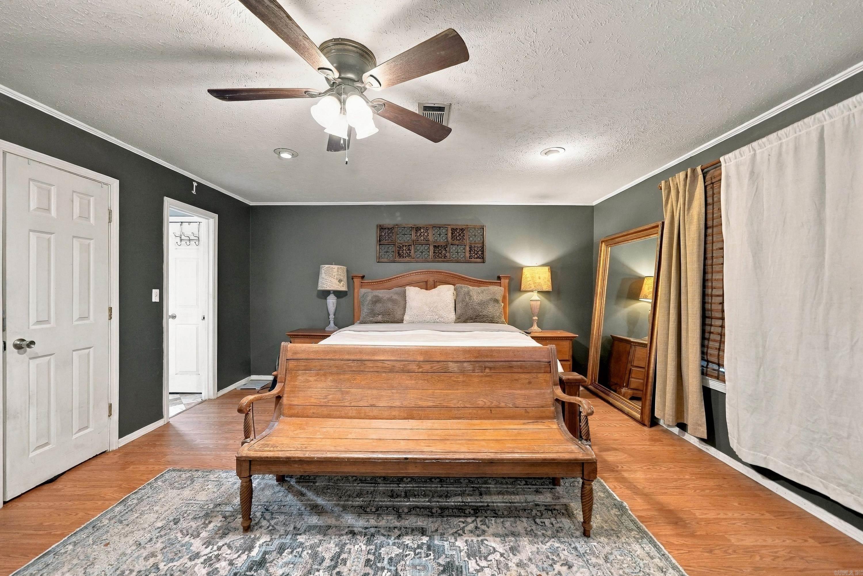 27 Pine Street Guy, AR 72061