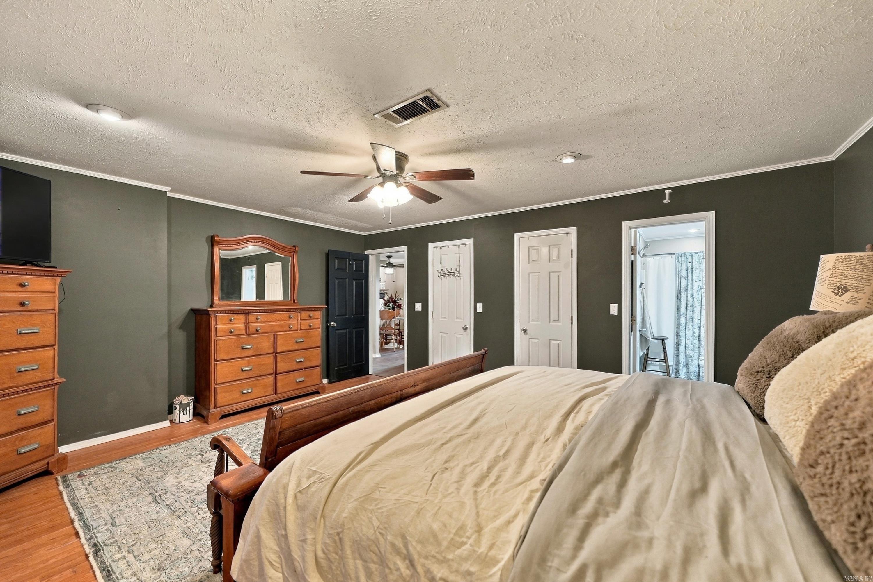 27 Pine Street Guy, AR 72061