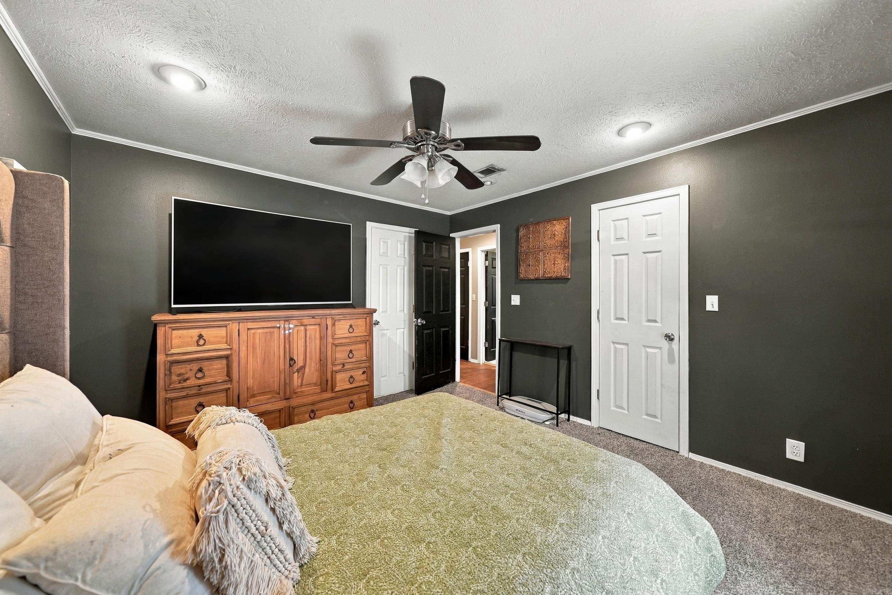27 Pine Street Guy, AR 72061