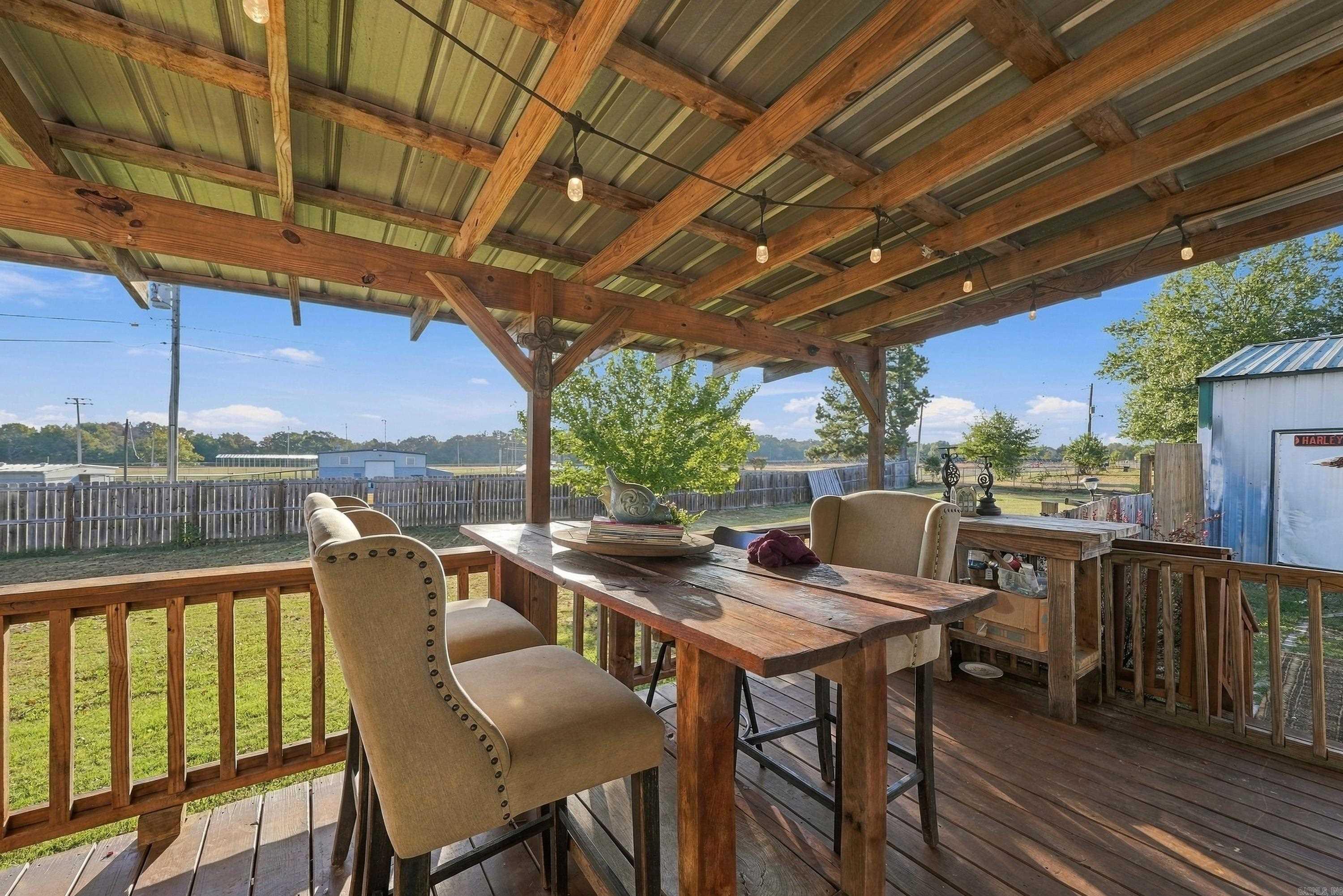 27 Pine Street Guy, AR 72061
