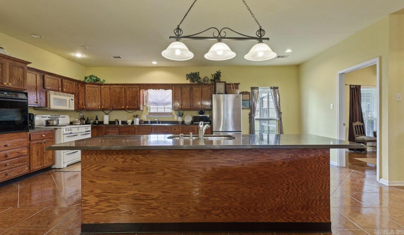 12621 Velda Cove Little Rock, AR 72206