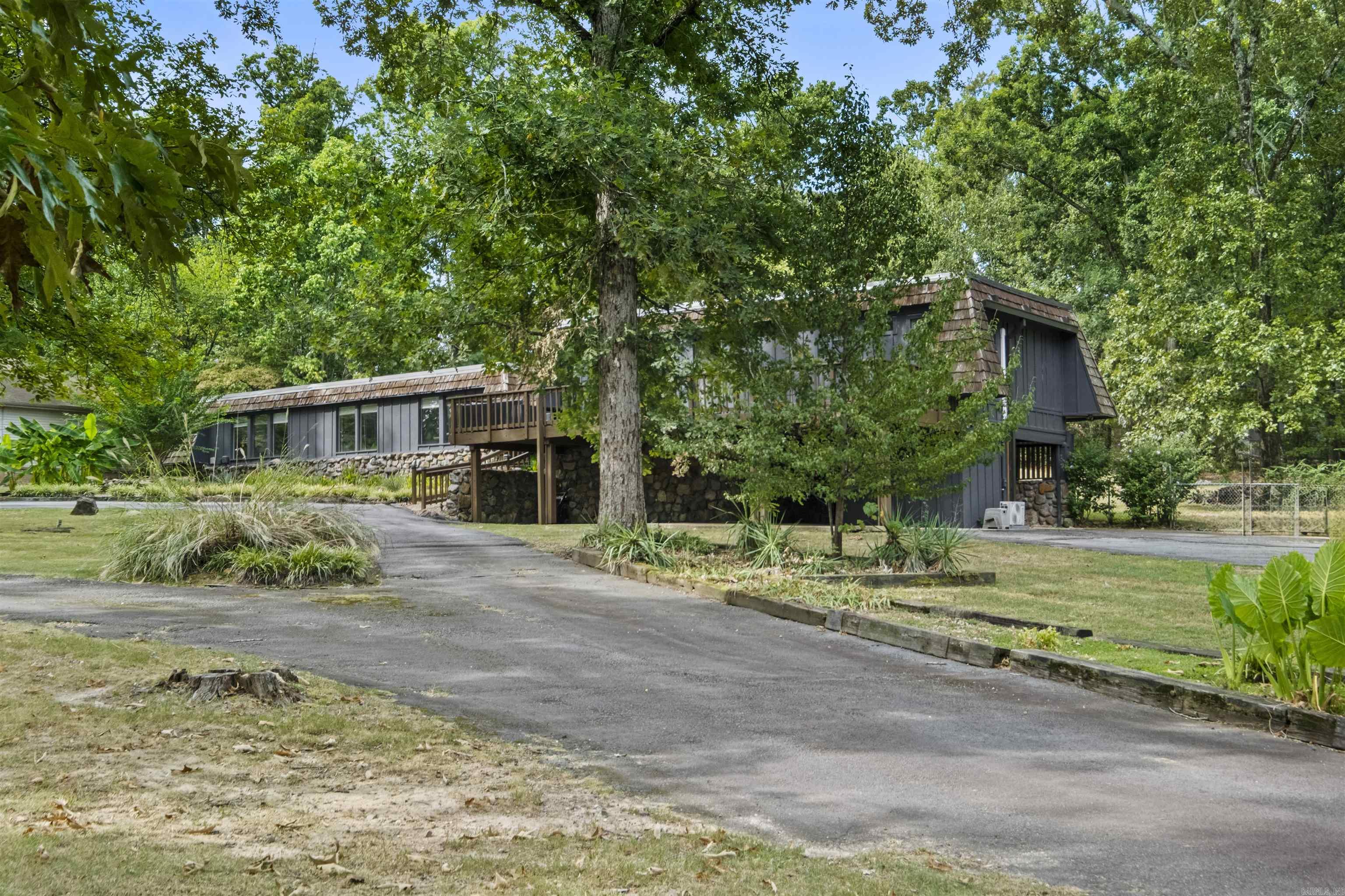 700 Asbury Road — photo 3