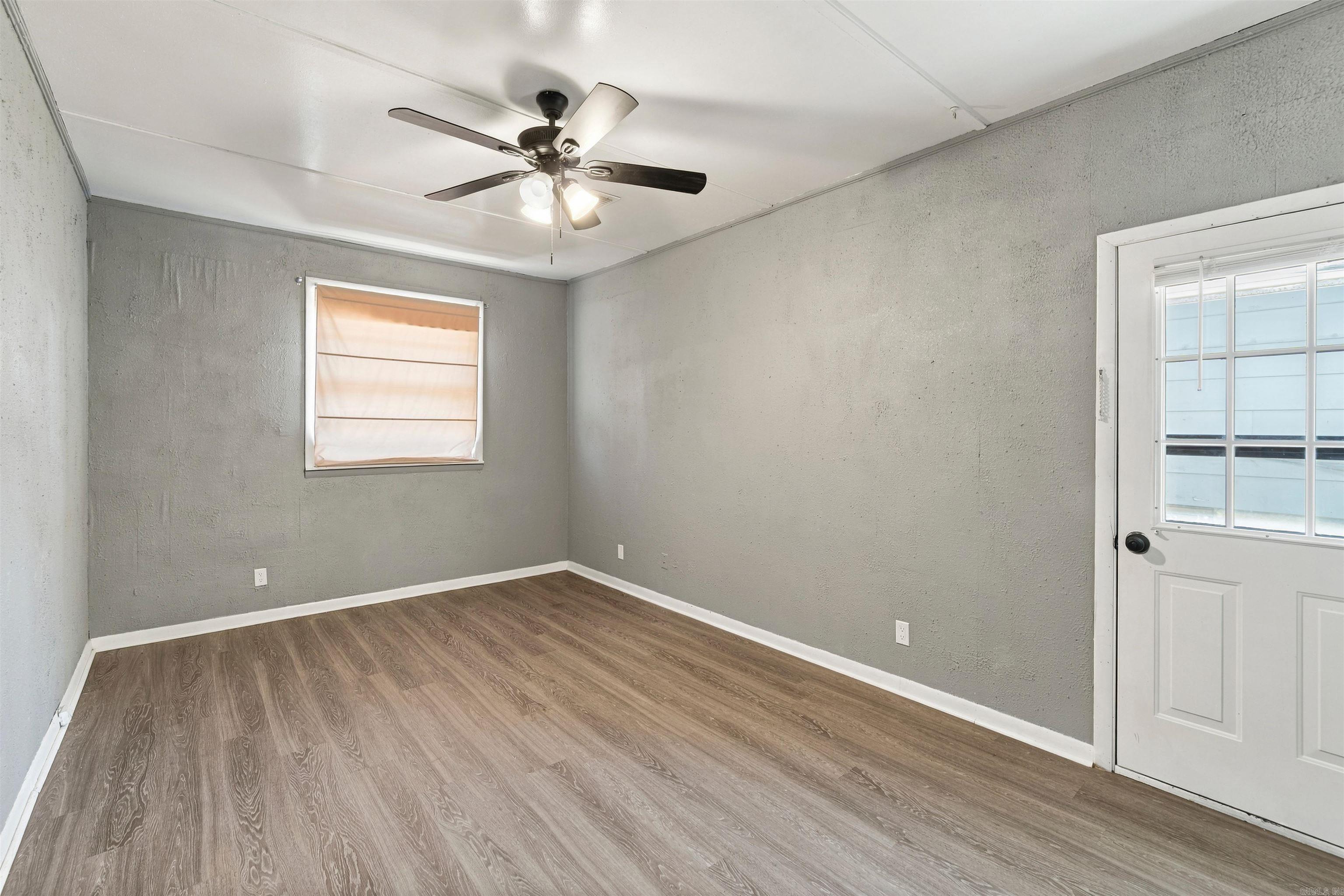 9418 Crofton Drive — photo 3