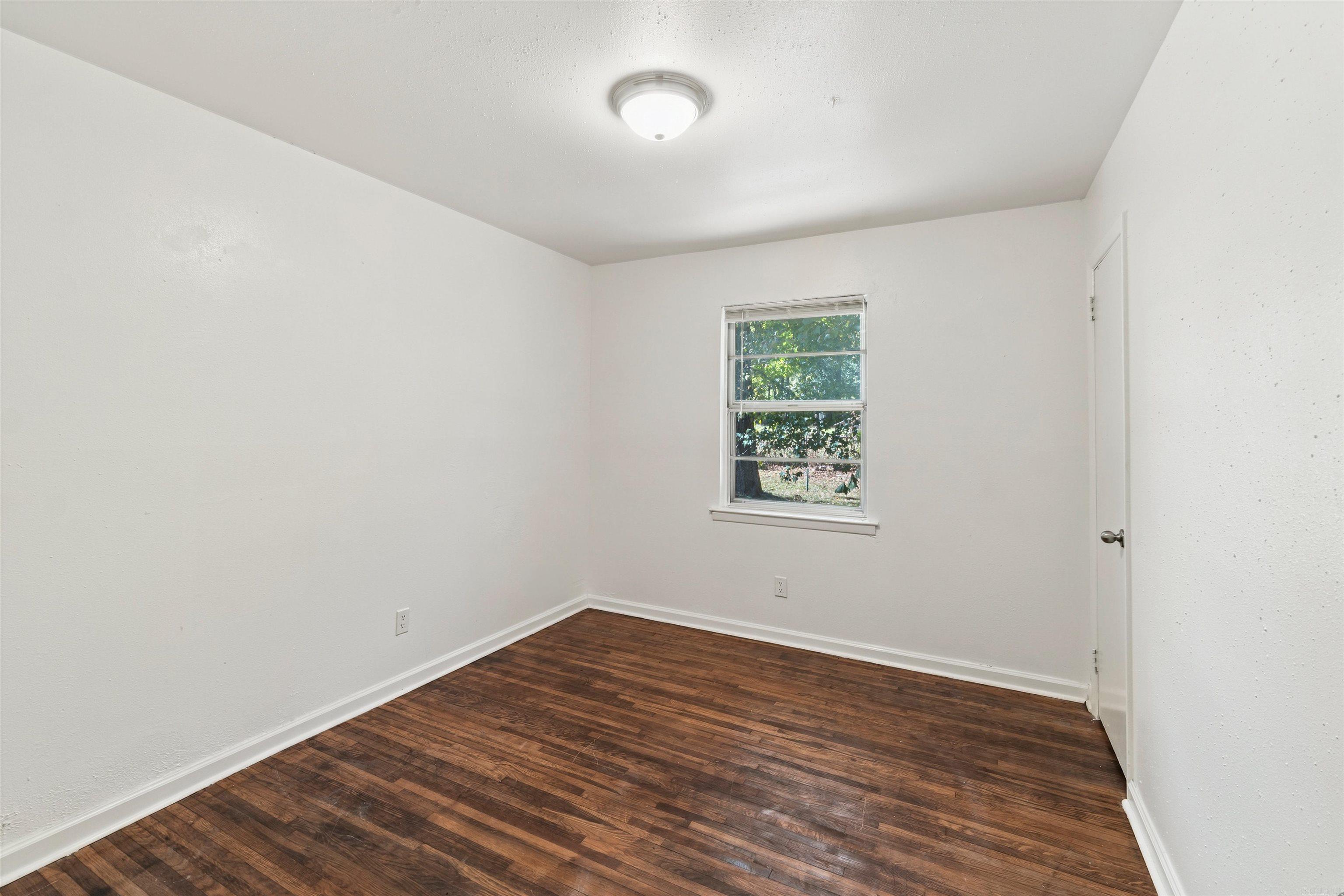 9418 Crofton Drive — photo 4