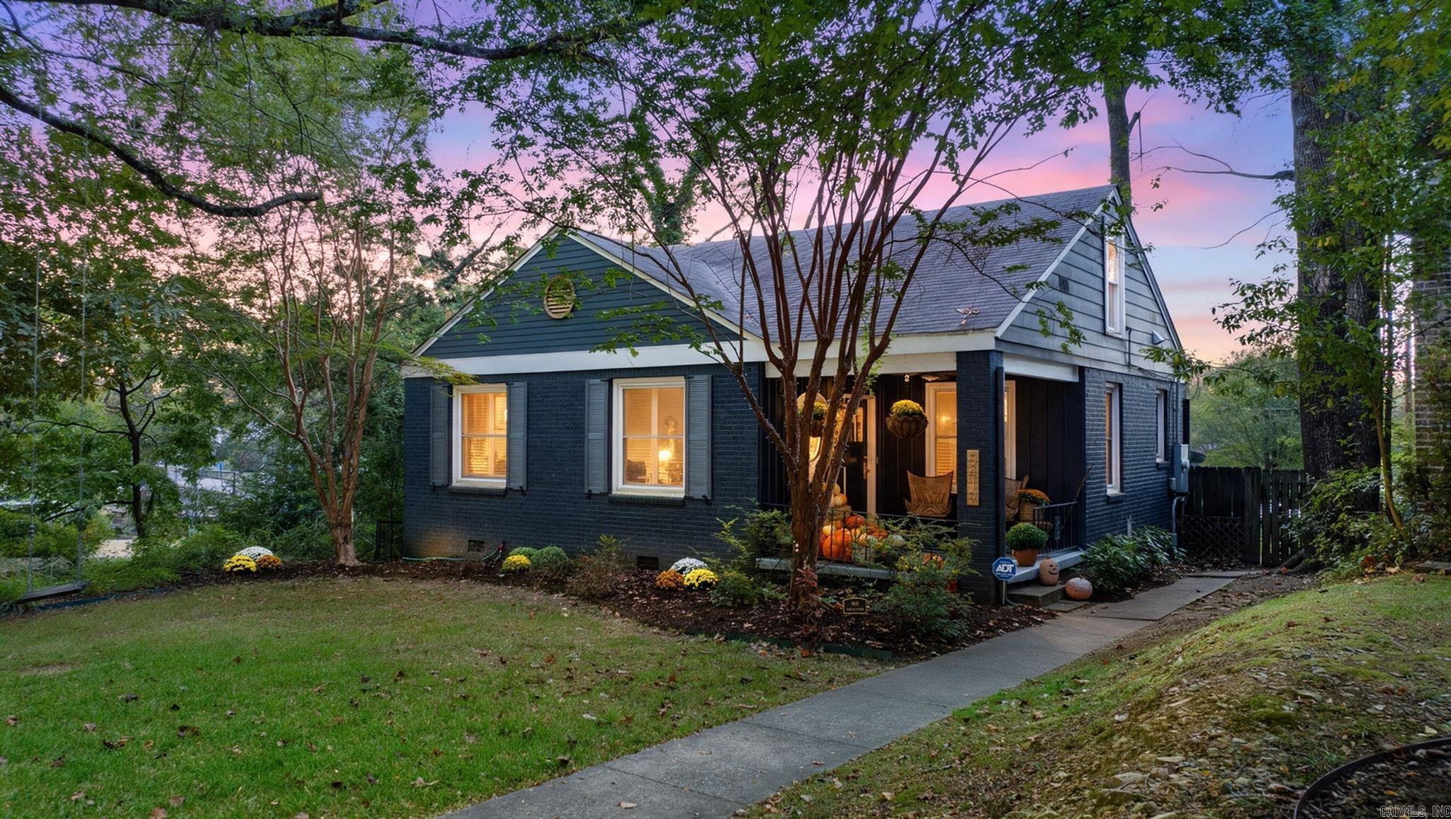 5419 Southwood Road — exterior