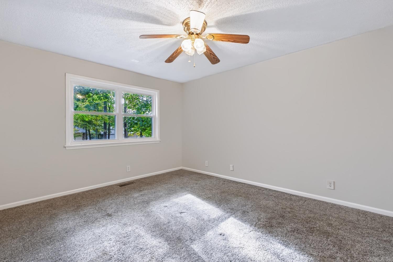 38 Alicante Way Hot Springs, AR 71909