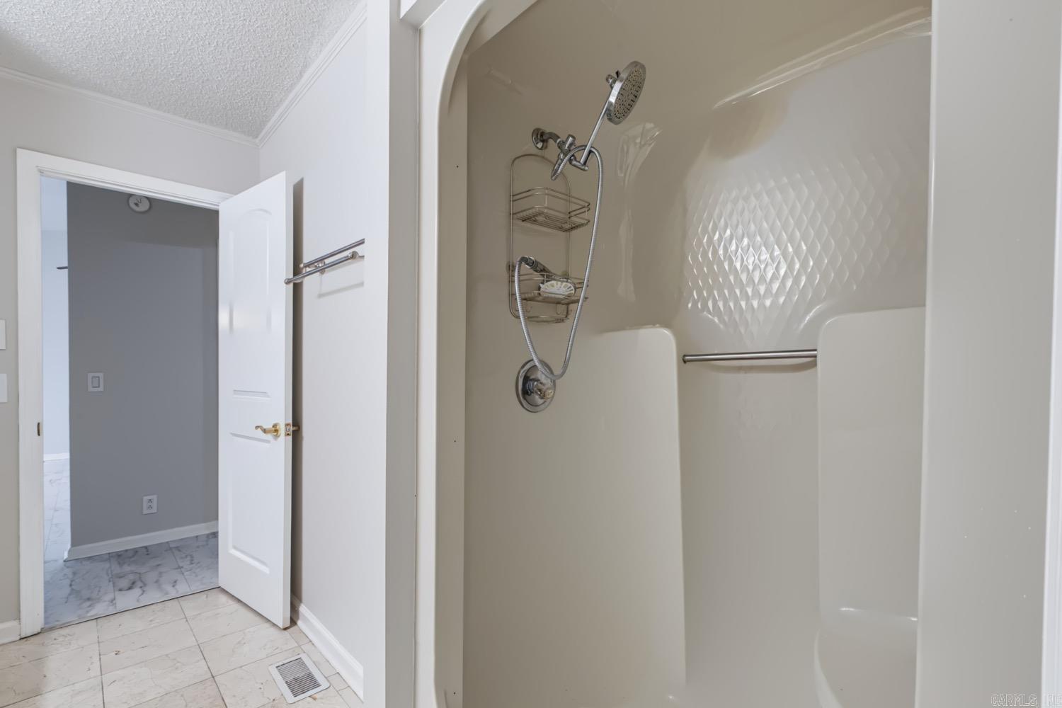 38 Alicante Way Hot Springs, AR 71909