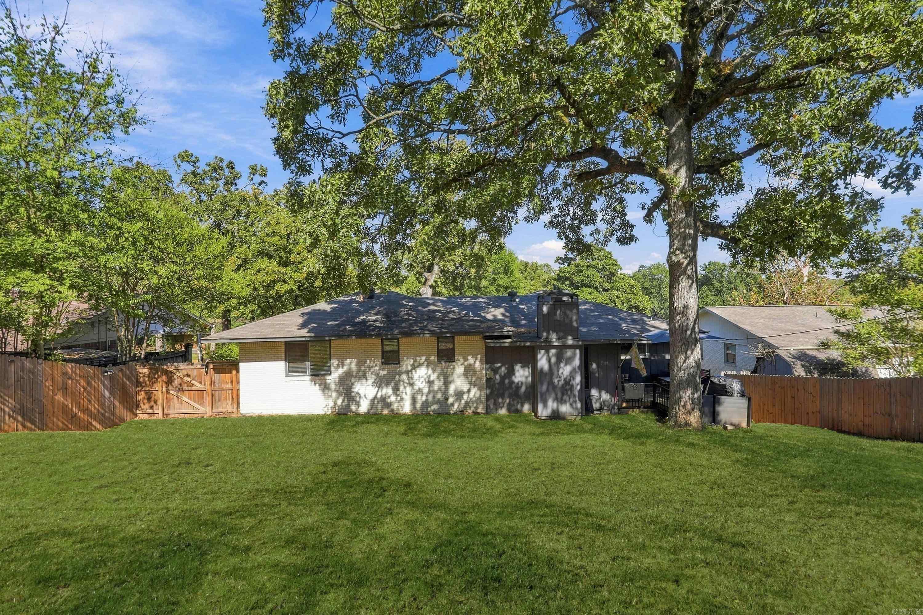 3717 Loch Lane North Little Rock, AR 72116