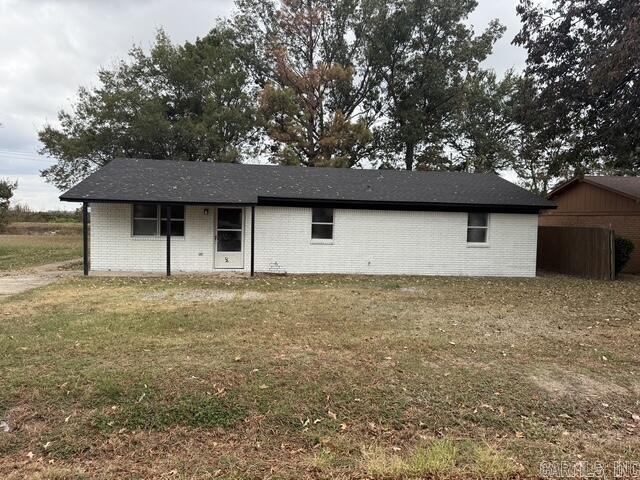 313 Teresa Ln — exterior