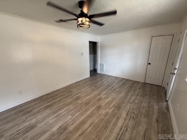 313 Teresa Ln — photo 3