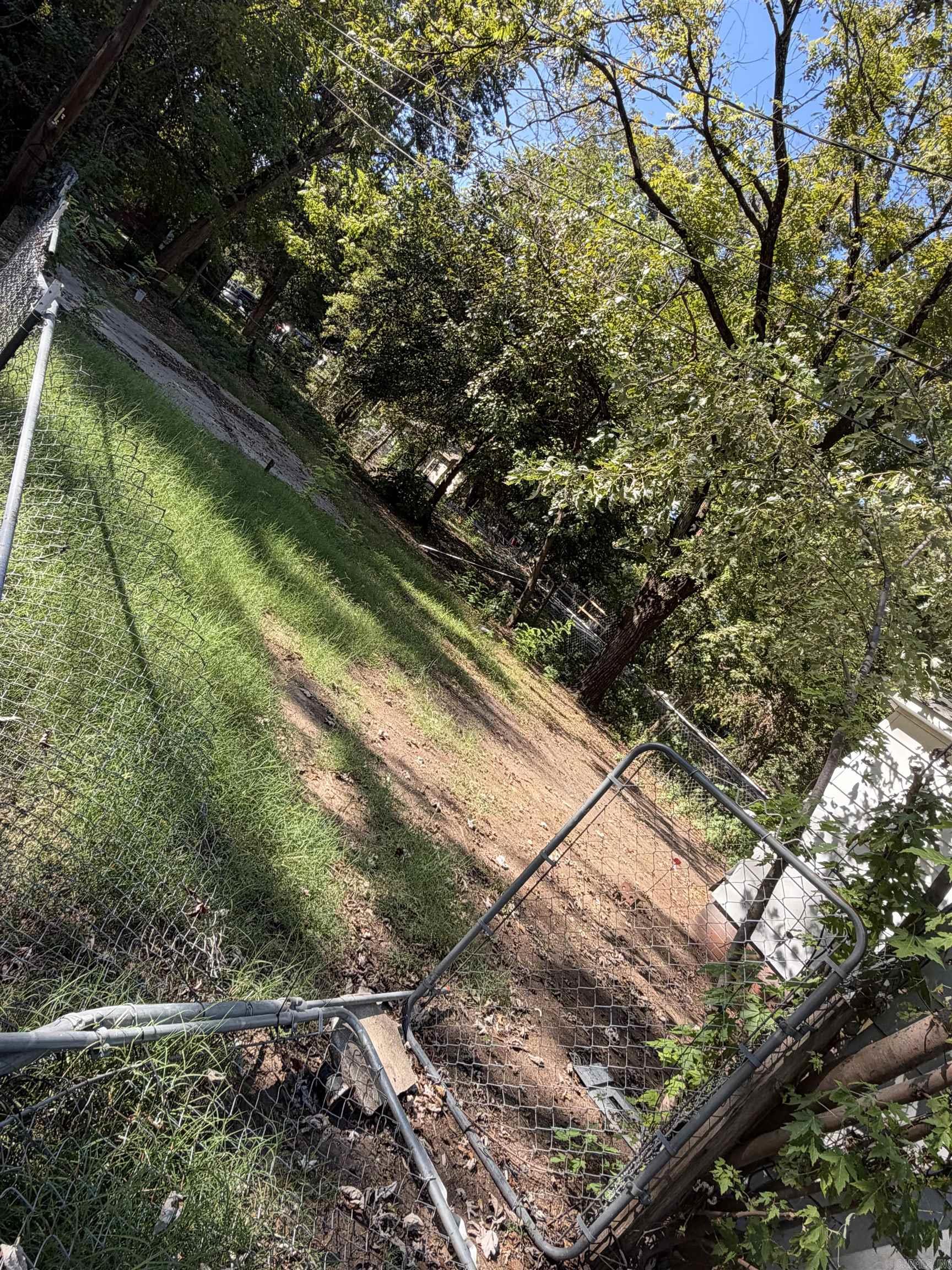 201 S Spruce St — photo 3