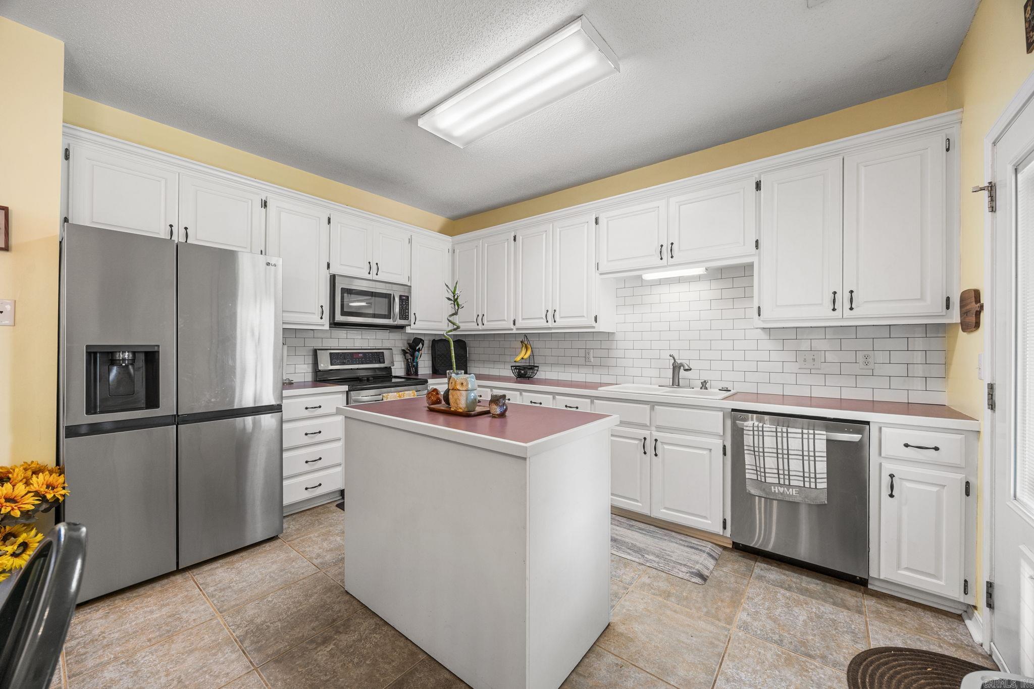 16 Gail Court Cabot, AR 72023