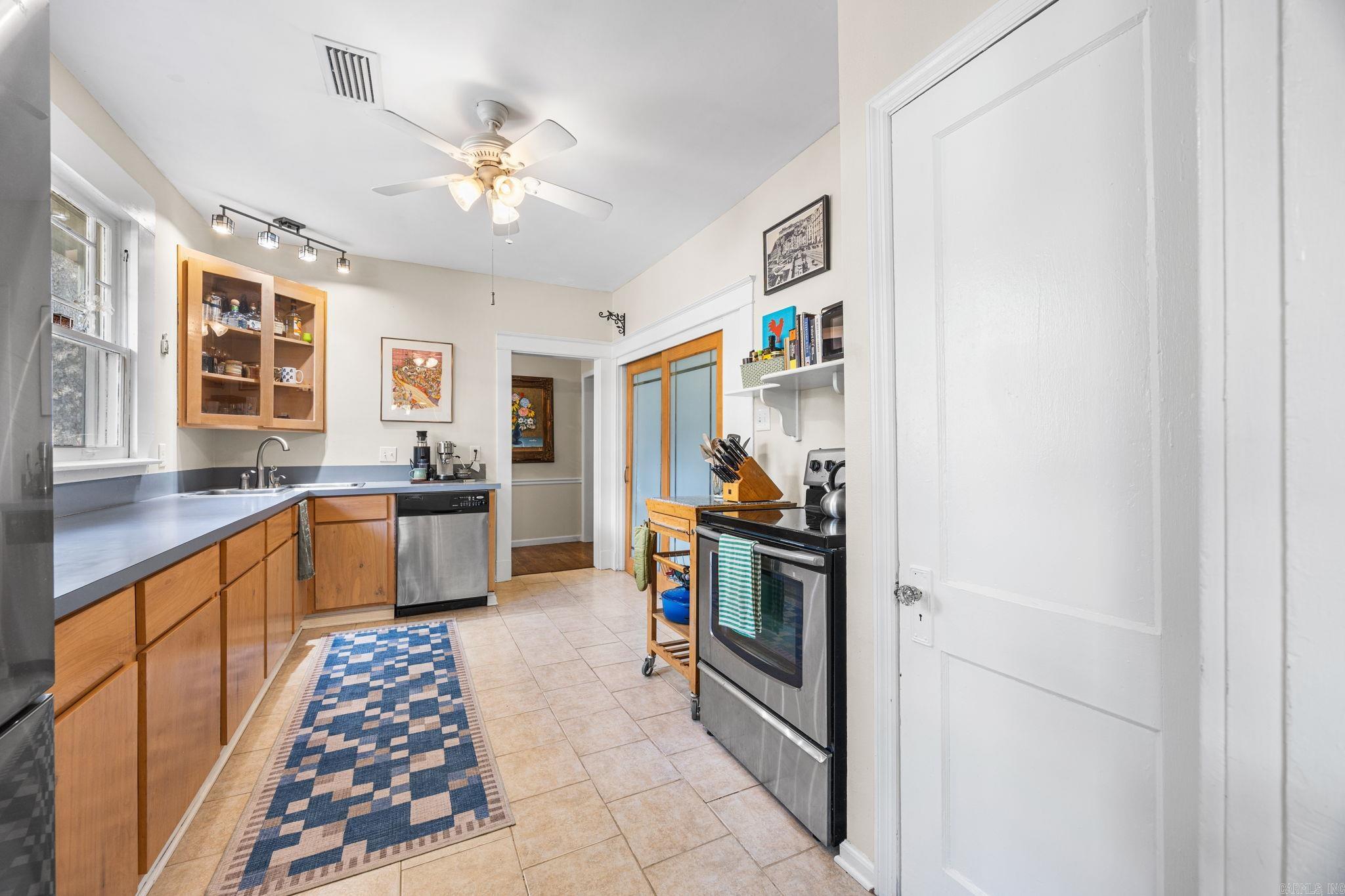211 Johnson Street Little Rock, AR 72205