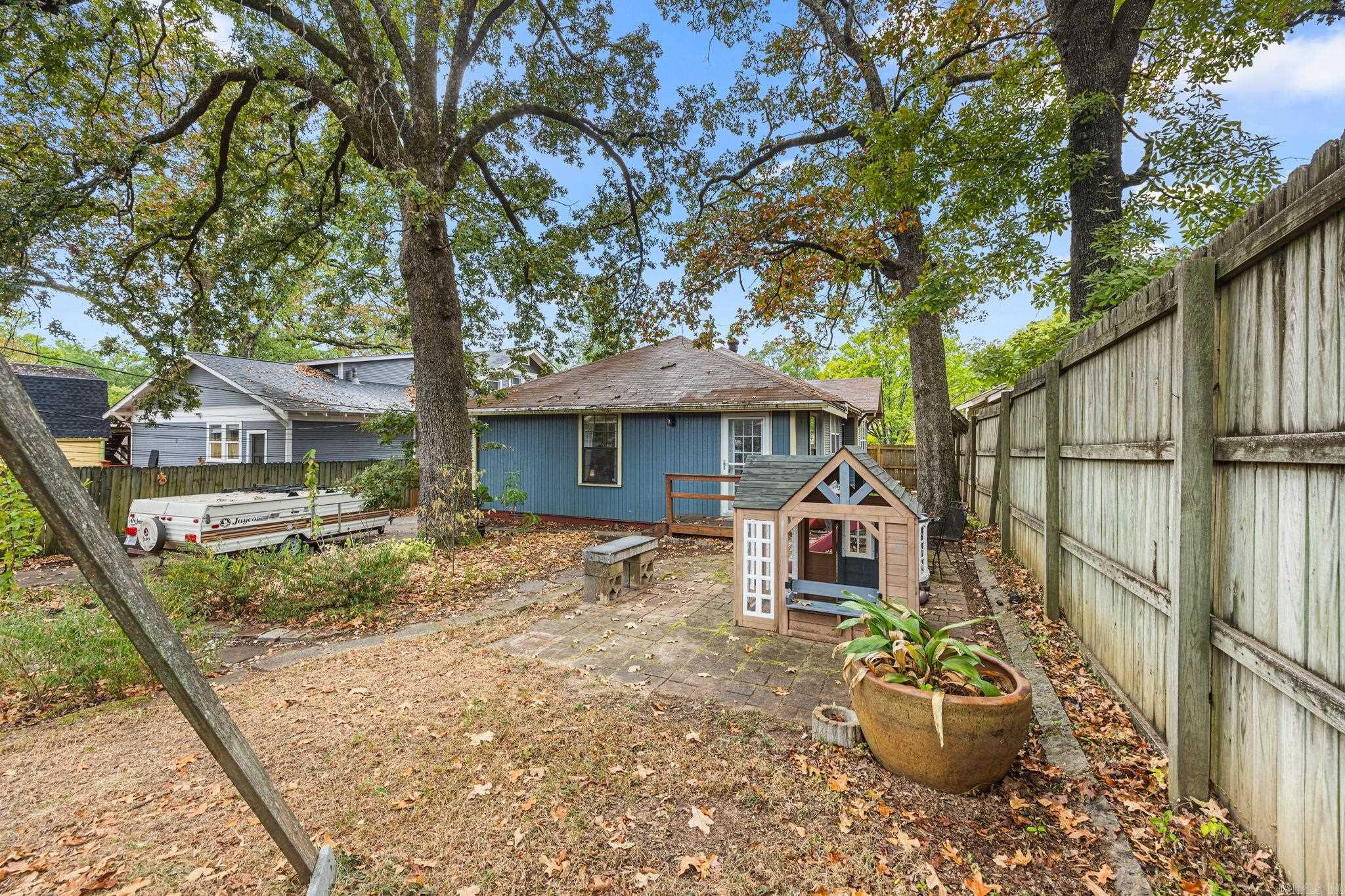 211 Johnson Street Little Rock, AR 72205
