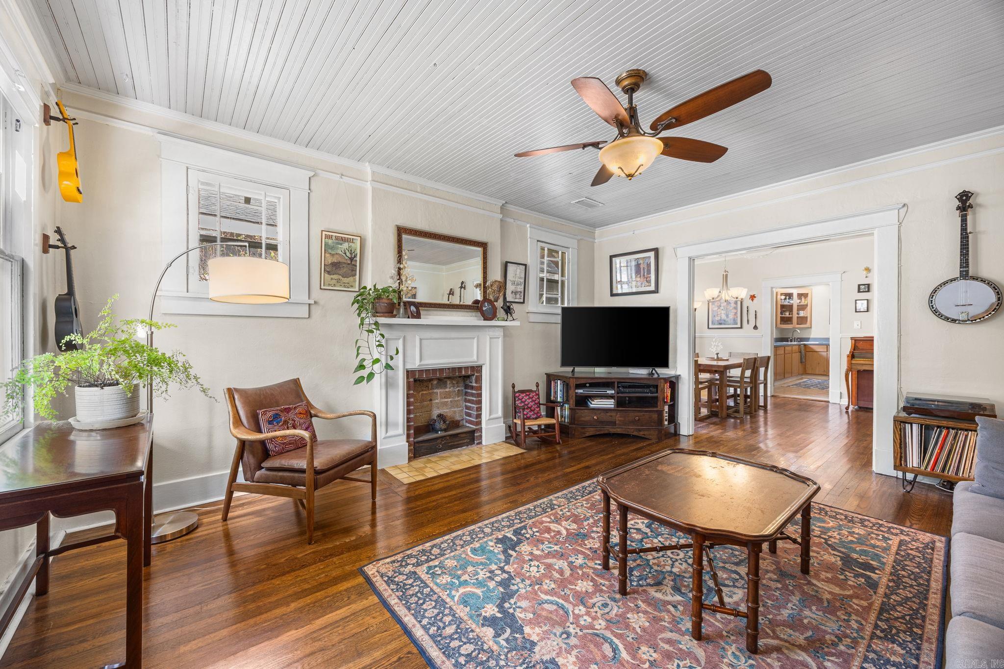 211 Johnson Street Little Rock, AR 72205
