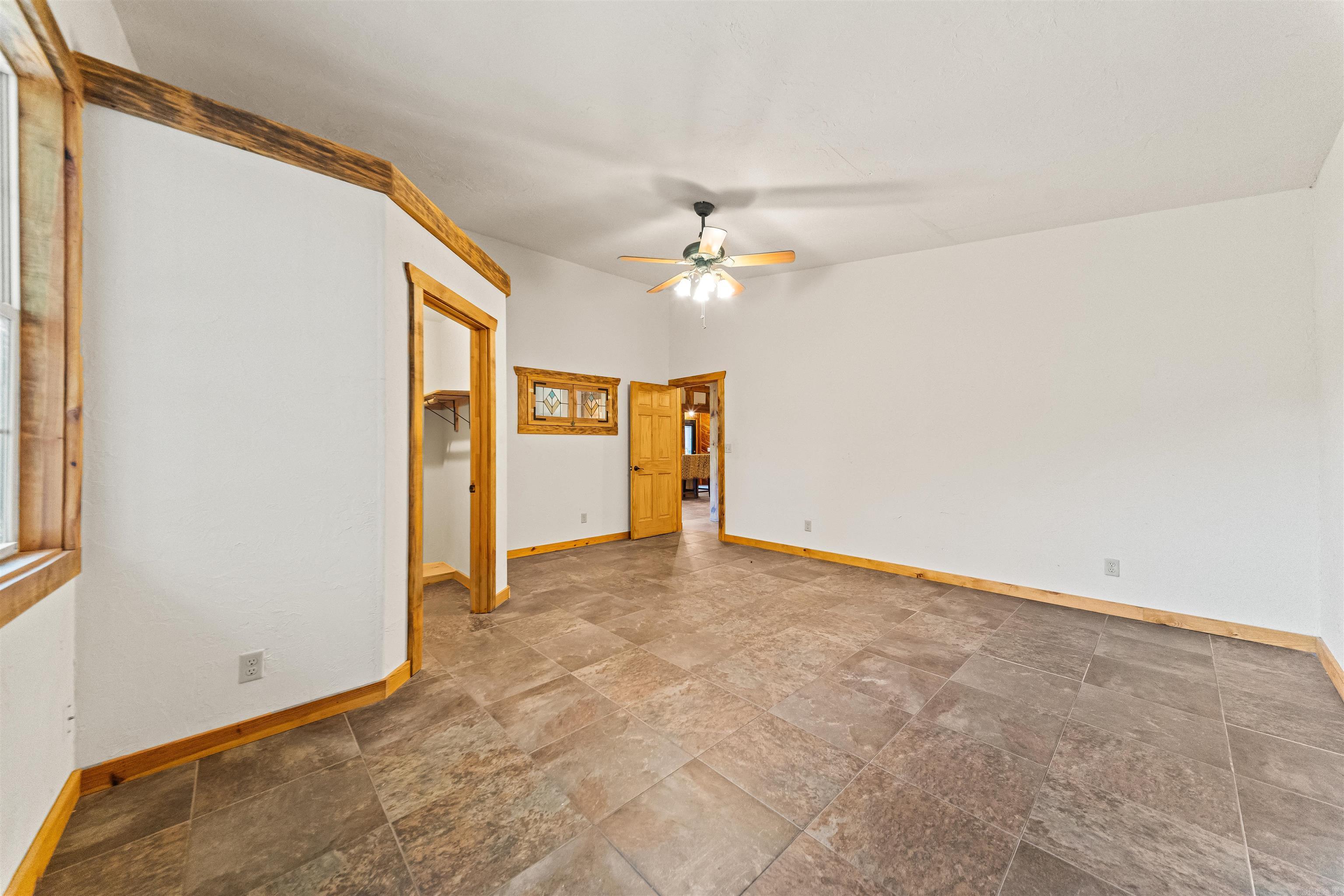166 Eleven Oaks Hot Springs, AR 71909