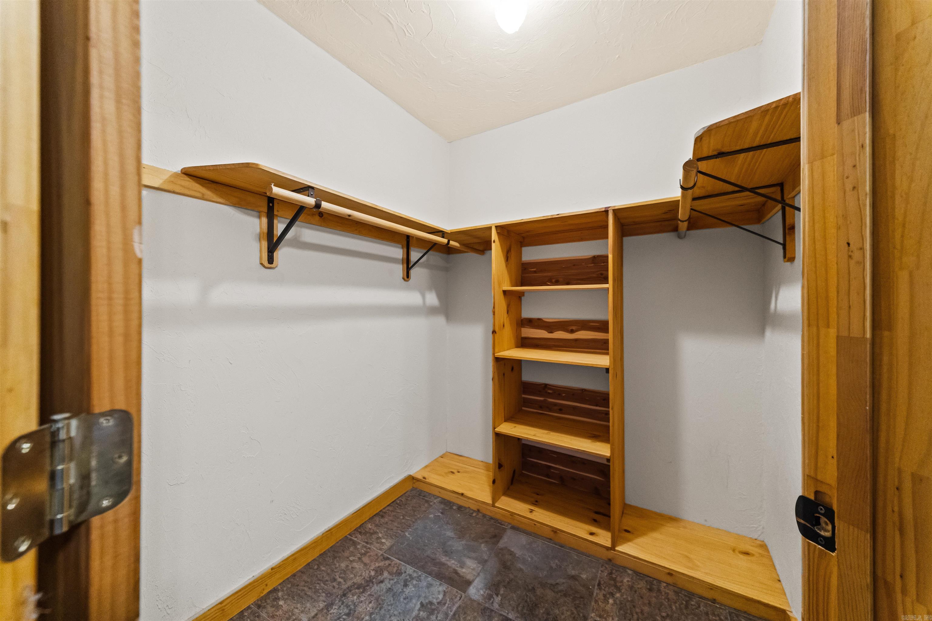 166 Eleven Oaks Hot Springs, AR 71909