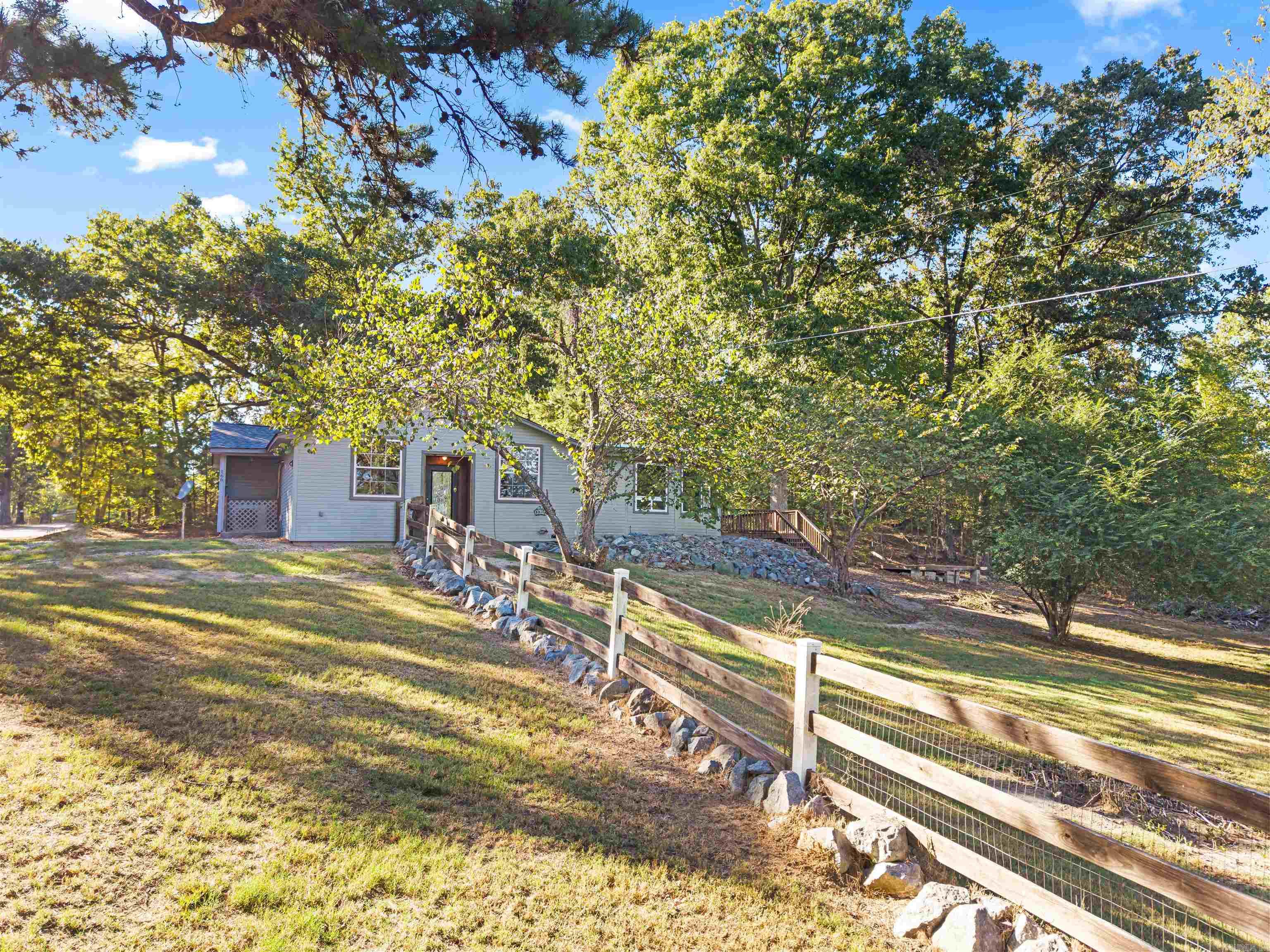 166 Eleven Oaks Hot Springs, AR 71909