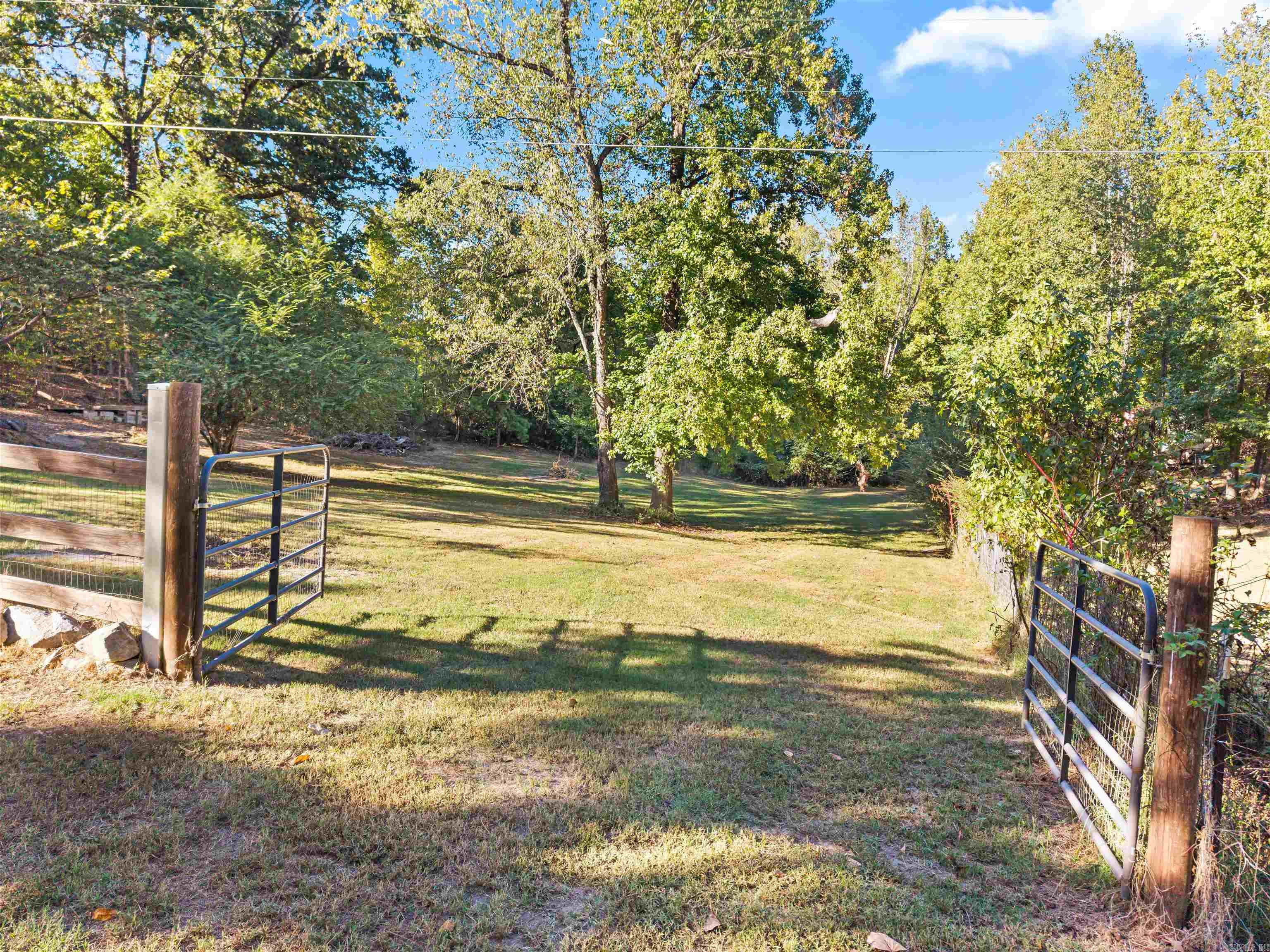 166 Eleven Oaks Hot Springs, AR 71909