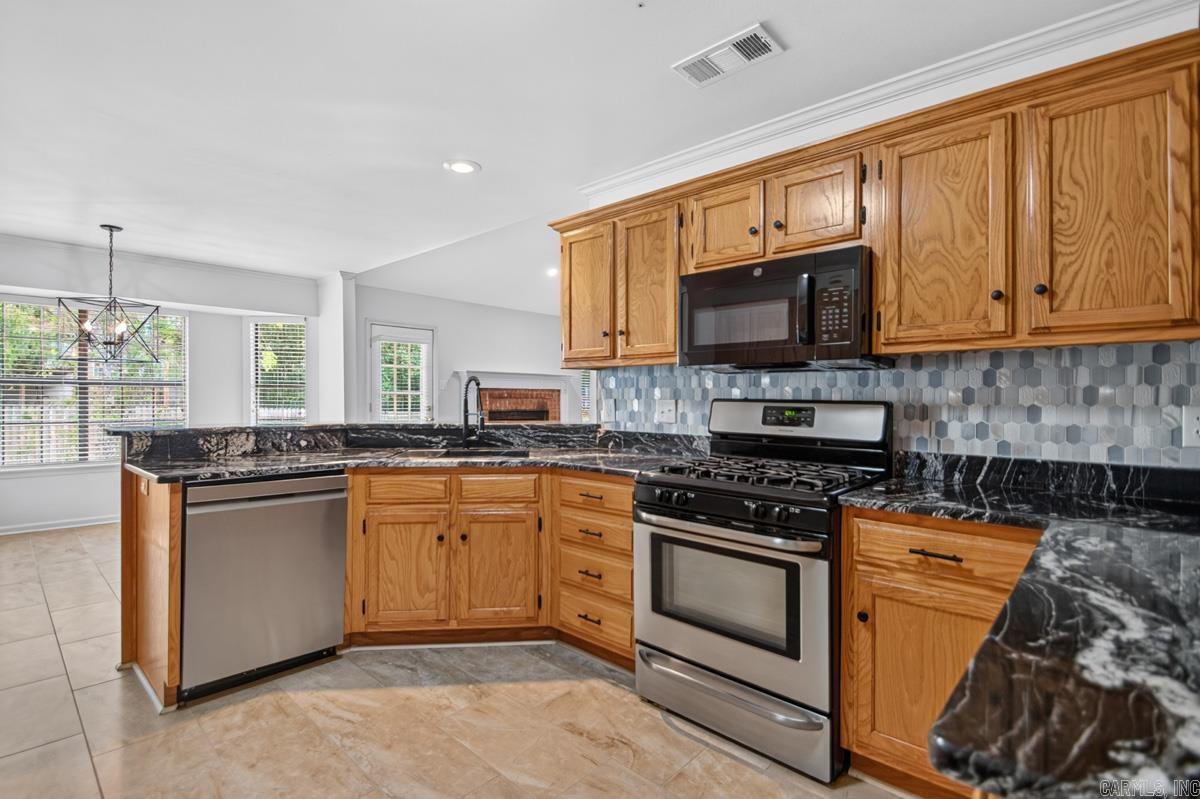 5 Cherry Crest Cove Little Rock, AR 72211