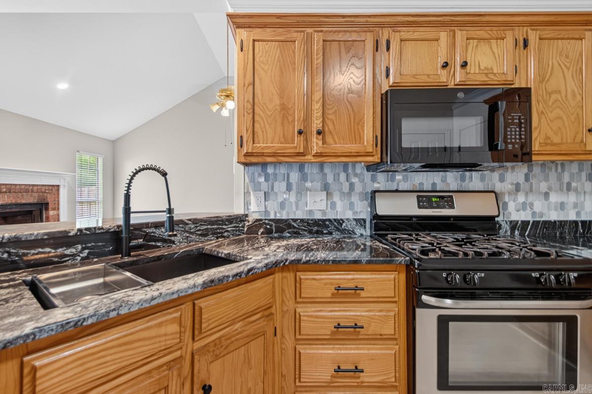 5 Cherry Crest Cove Little Rock, AR 72211