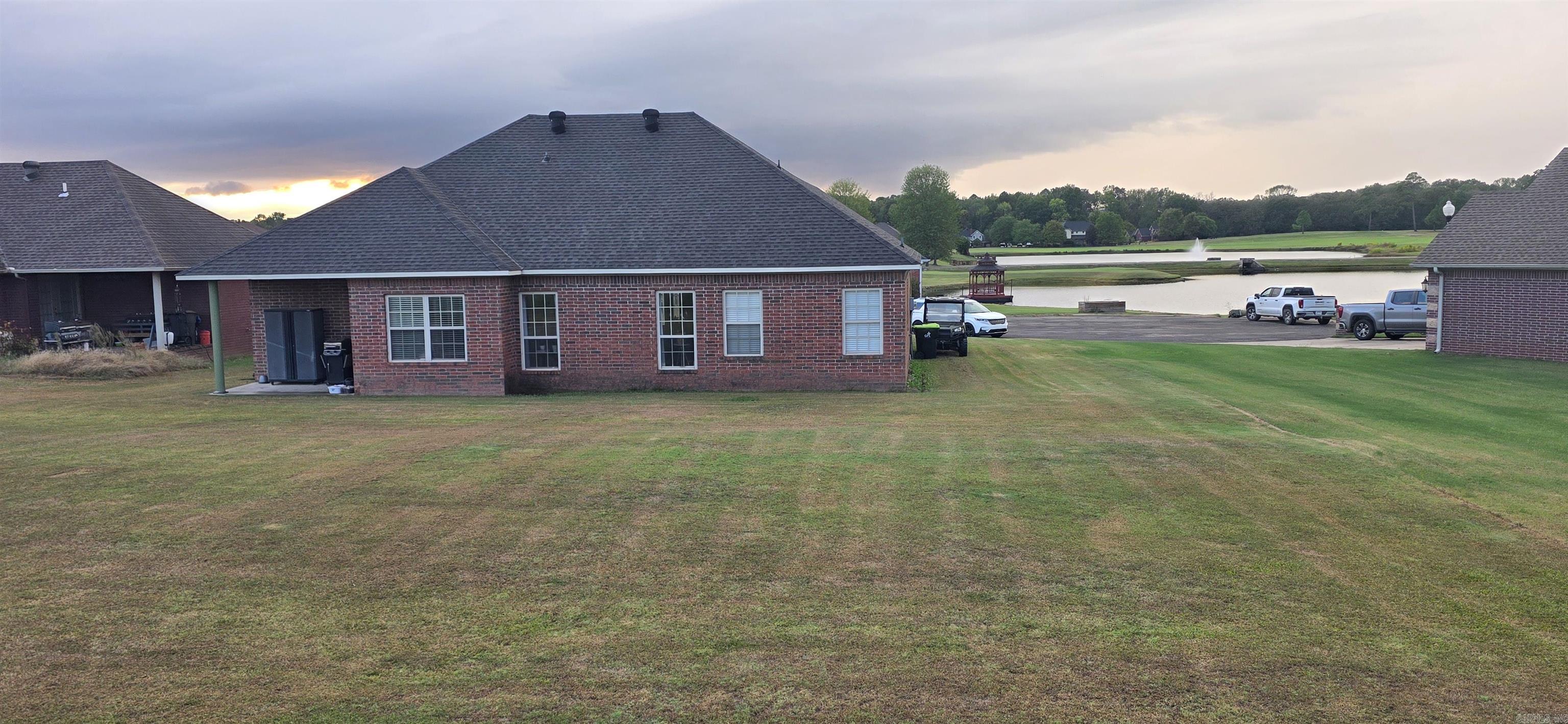 10022 N John Street Danville, AR 72833