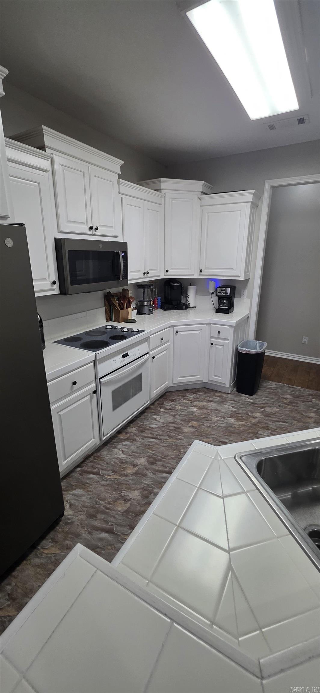 10022 N John Street Danville, AR 72833