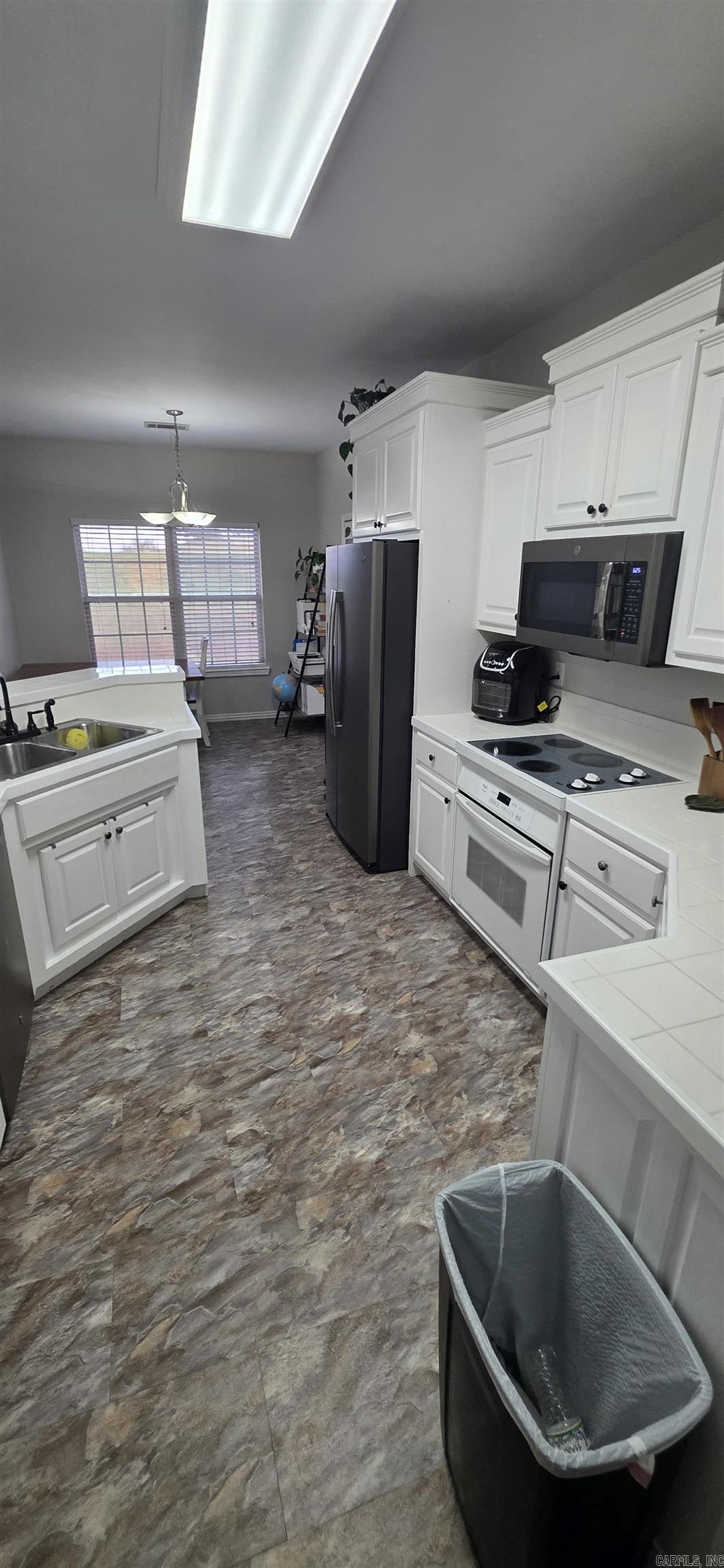 10022 N John Street Danville, AR 72833